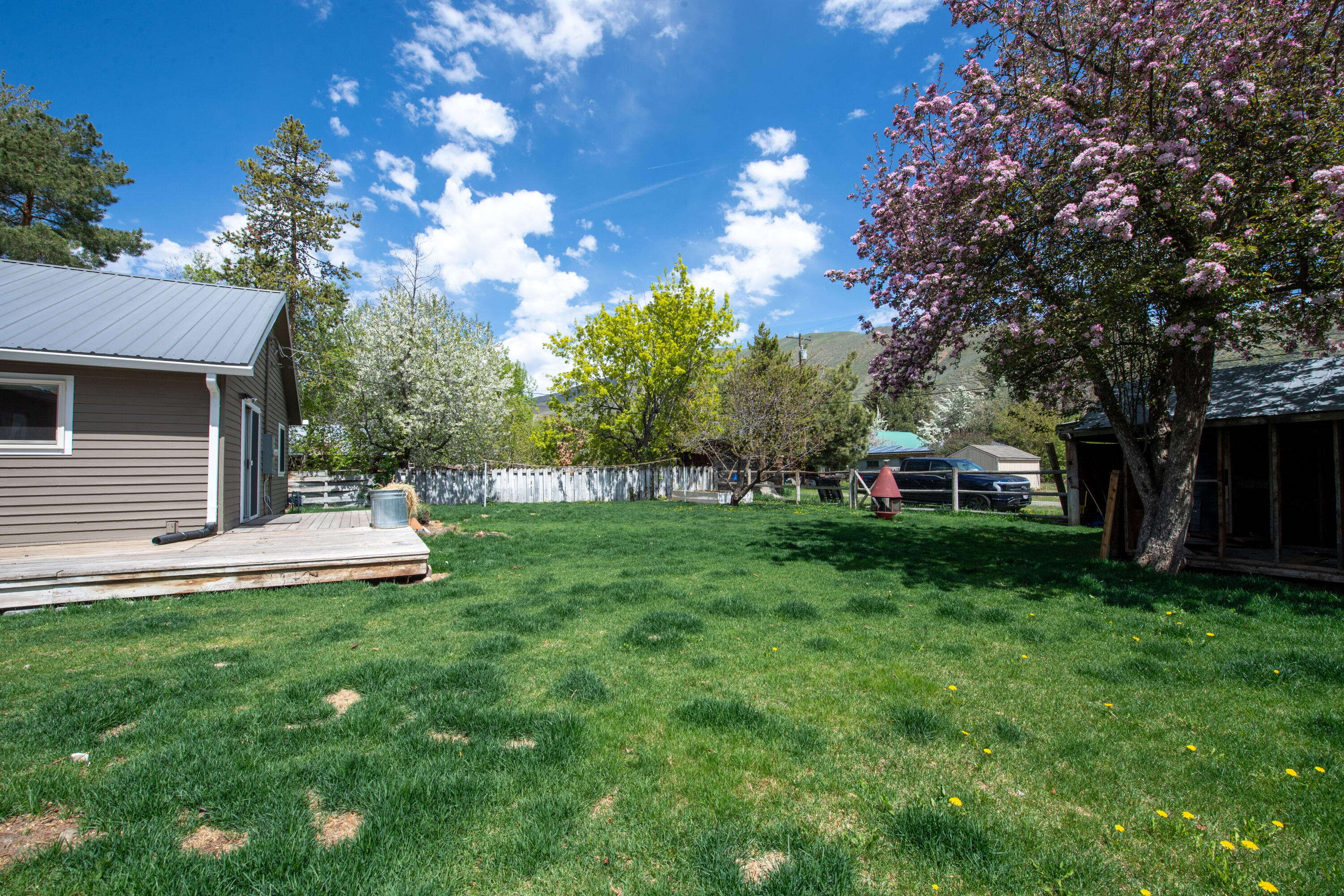312 N 3rd St, Bellevue, Idaho image 23