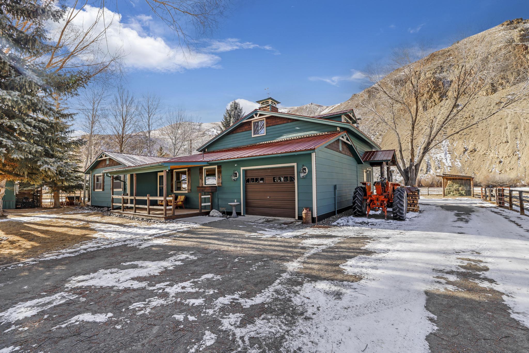 1700 Chukar Lane, Clayton, Idaho image 3