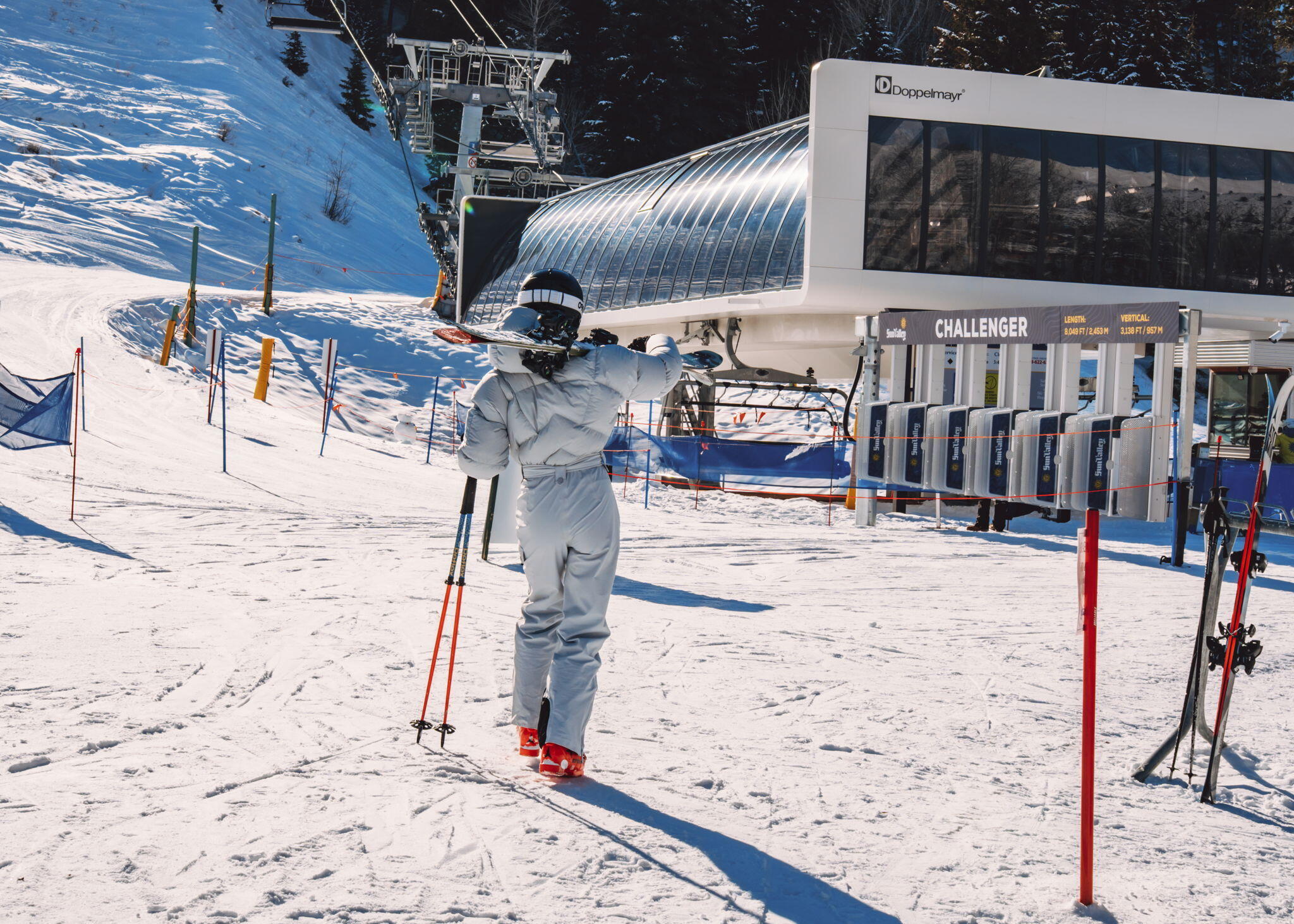 Direct access to the lifts