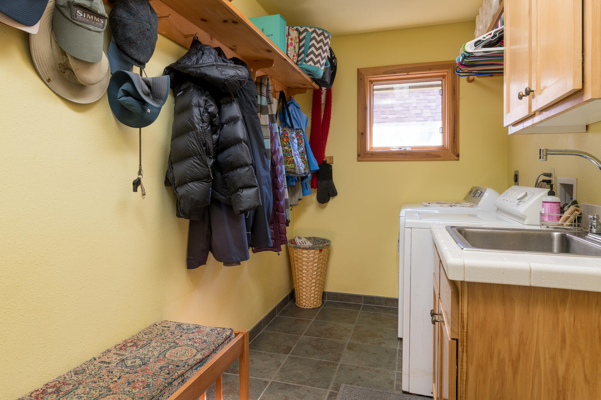 Mud Room/Laundry