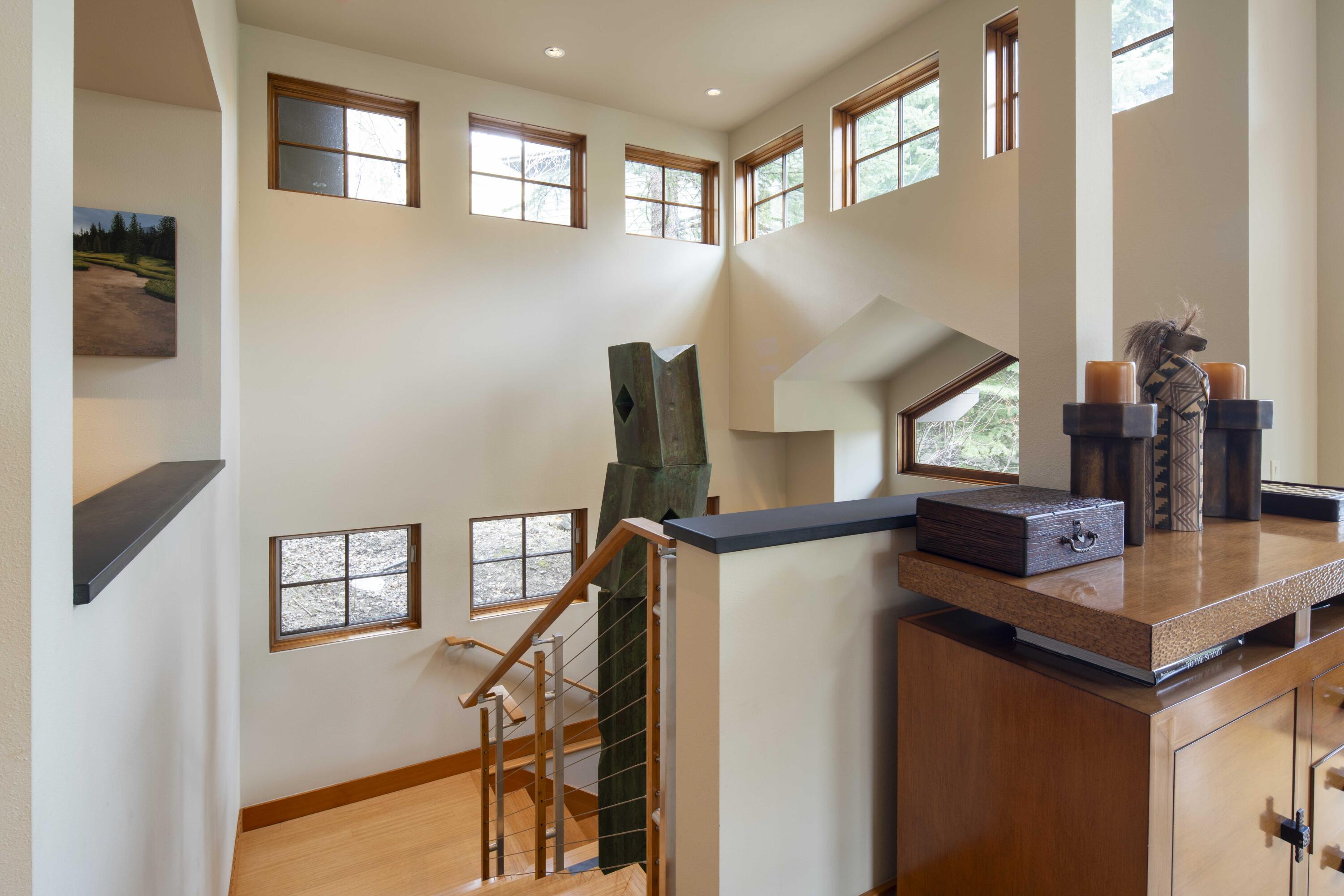 Ketchum, Idaho 83340, United States, 4 Bedrooms Bedrooms, ,4 BathroomsBathrooms,Residential,Pending,25642