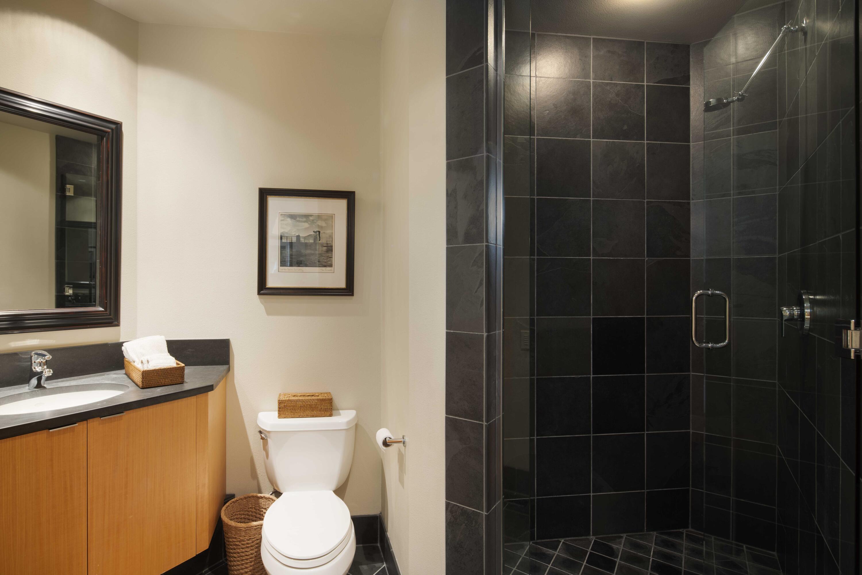 Ketchum, Idaho 83340, United States, 4 Bedrooms Bedrooms, ,4 BathroomsBathrooms,Residential,Pending,25642