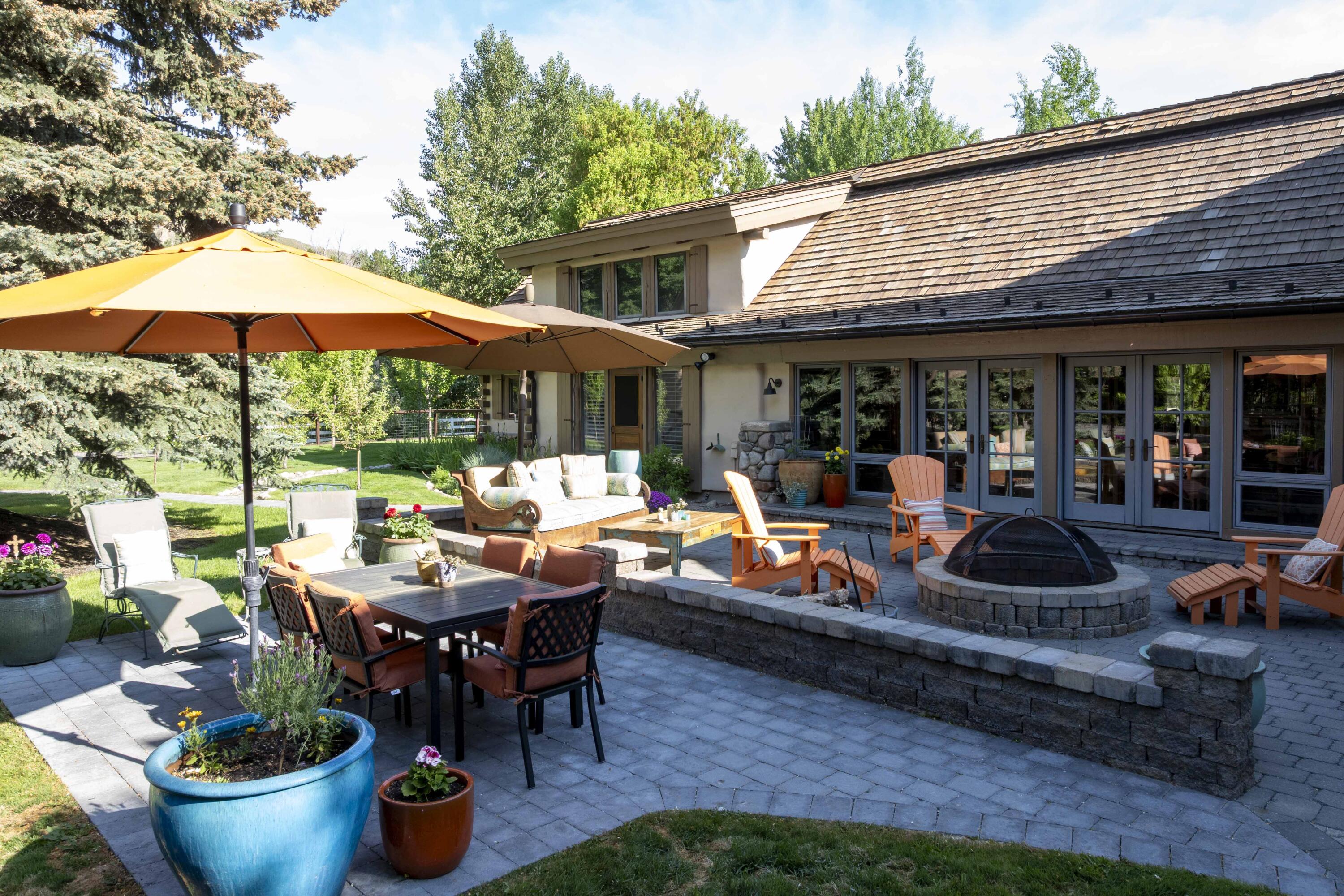 Main House Rear Patio - 2