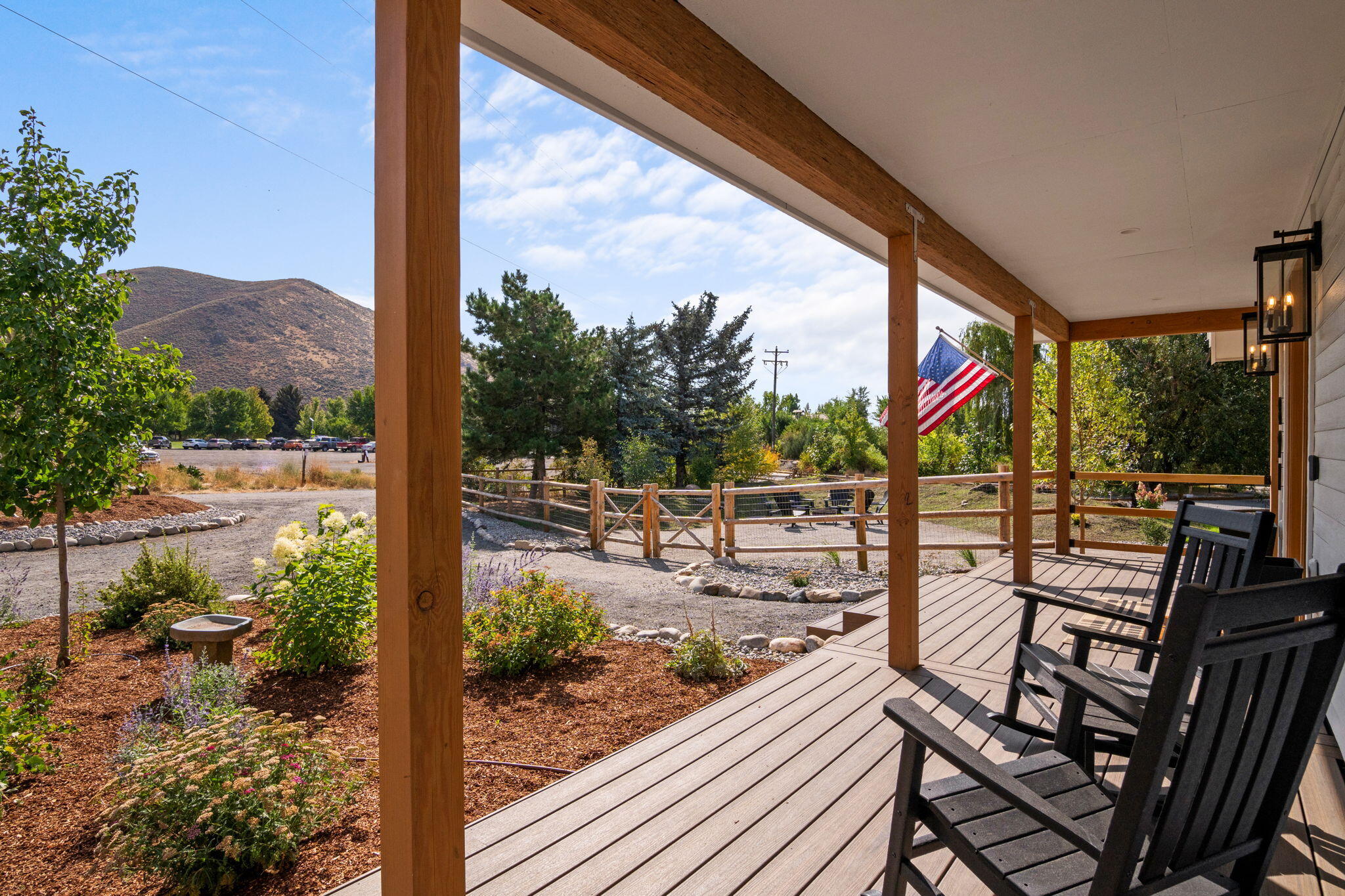 Hailey, Idaho 83333, United States, 5 Bedrooms Bedrooms, ,4 BathroomsBathrooms,Residential,Pending,212207