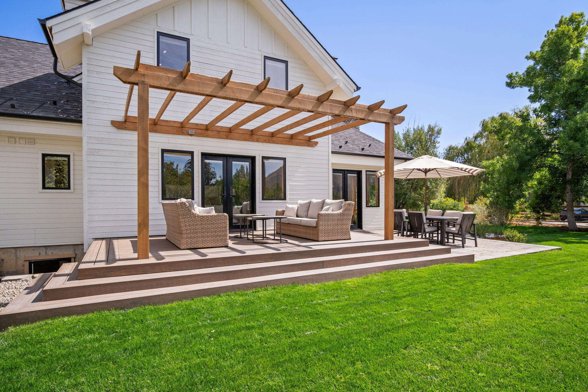 Hailey, Idaho 83333, United States, 5 Bedrooms Bedrooms, ,4 BathroomsBathrooms,Residential,Pending,212207