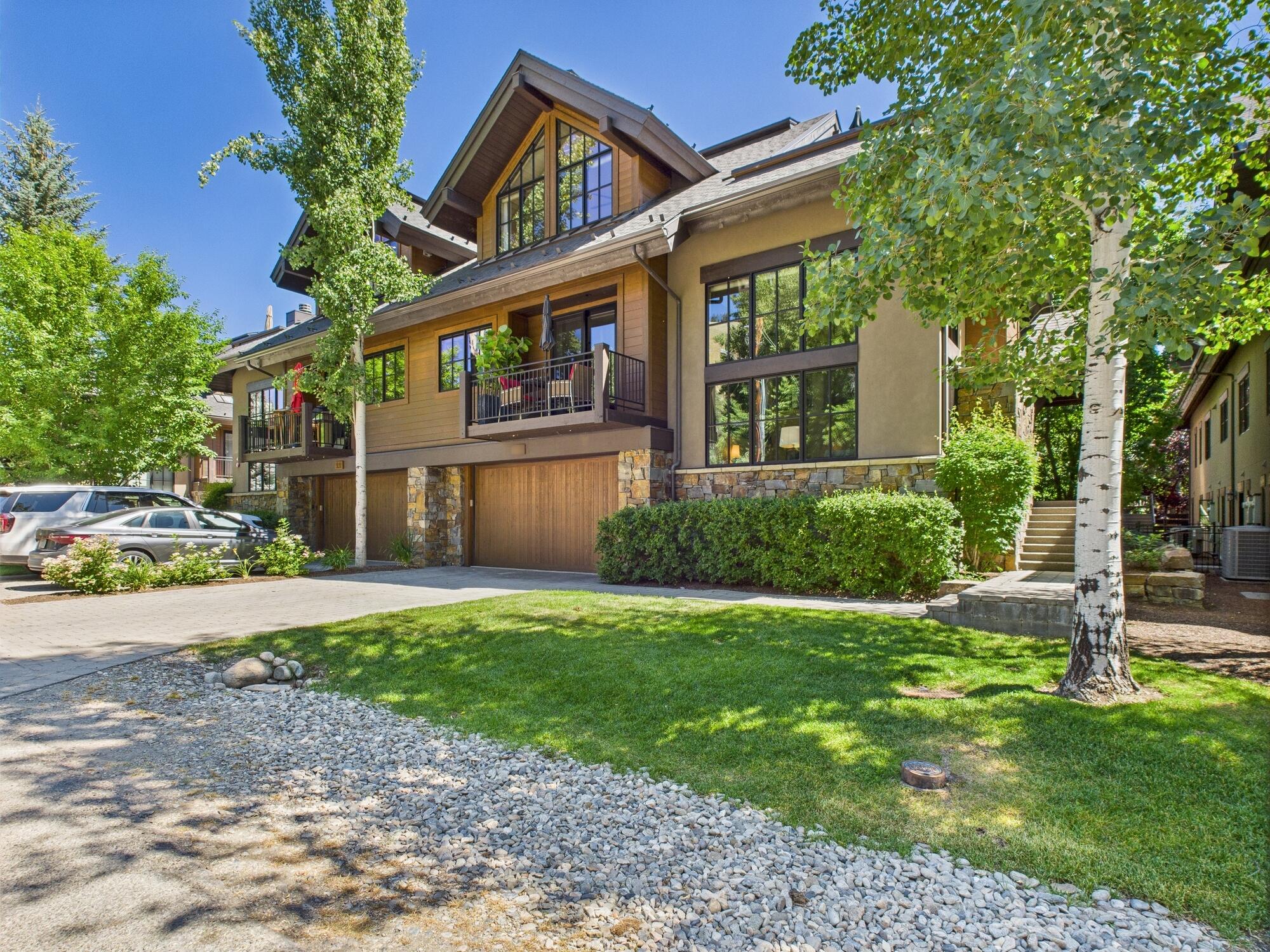 CAM03555G0-PR0091-STILL007