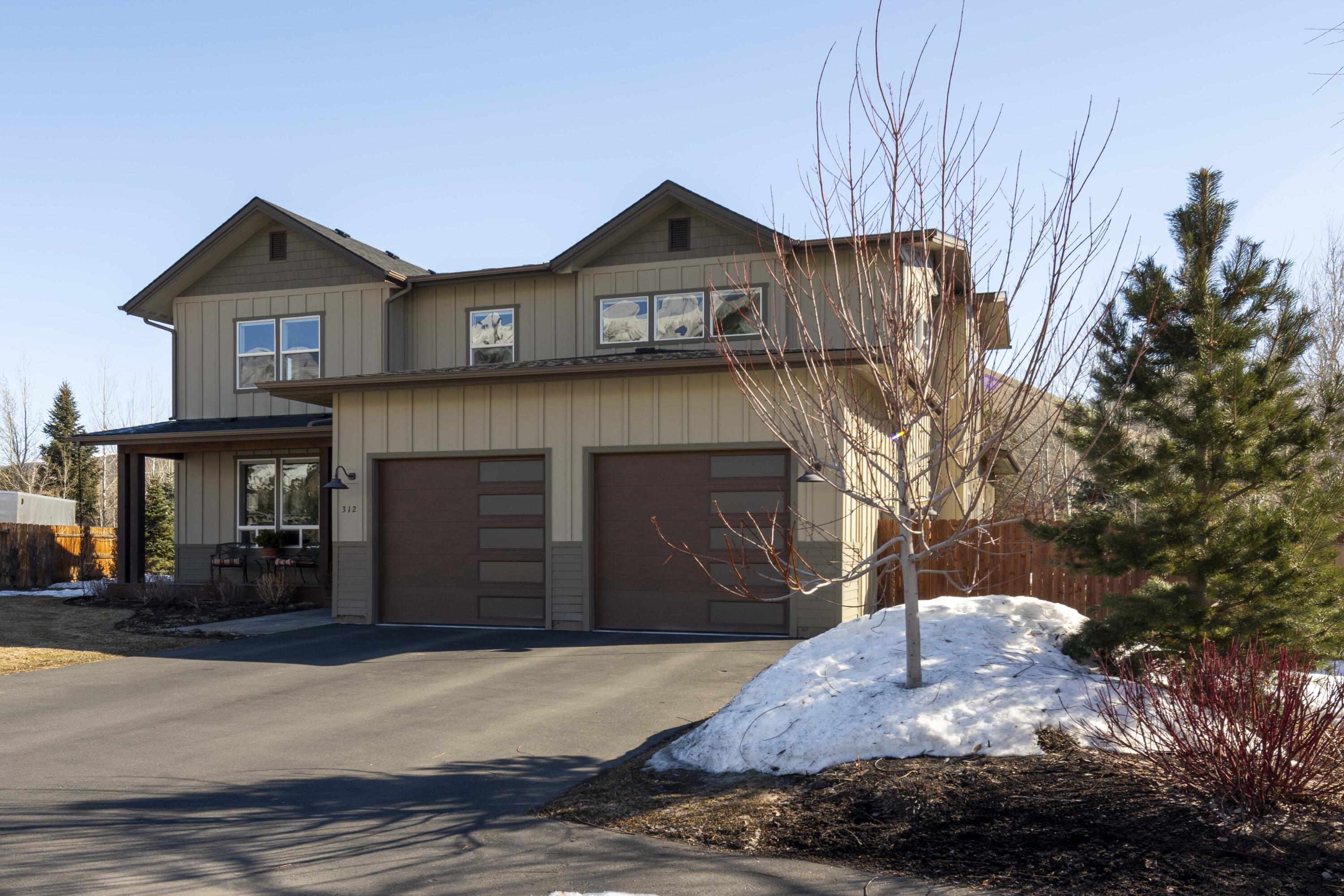 312 E Winterberry Loop, Hailey, Idaho image 4