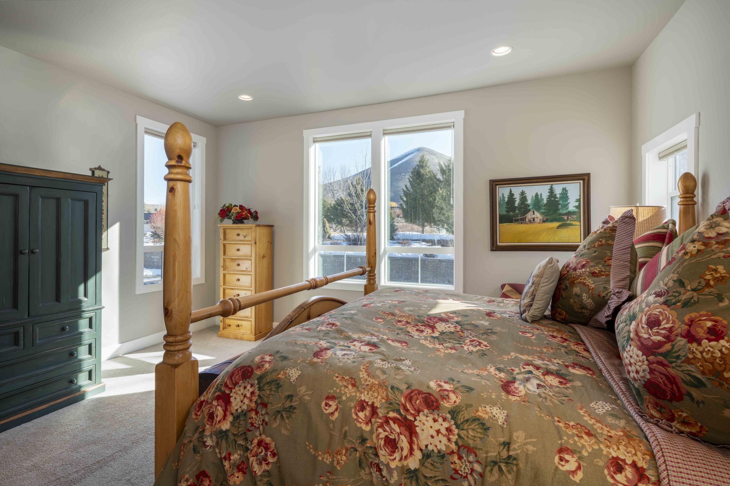 312 E Winterberry Loop, Hailey, Idaho image 12