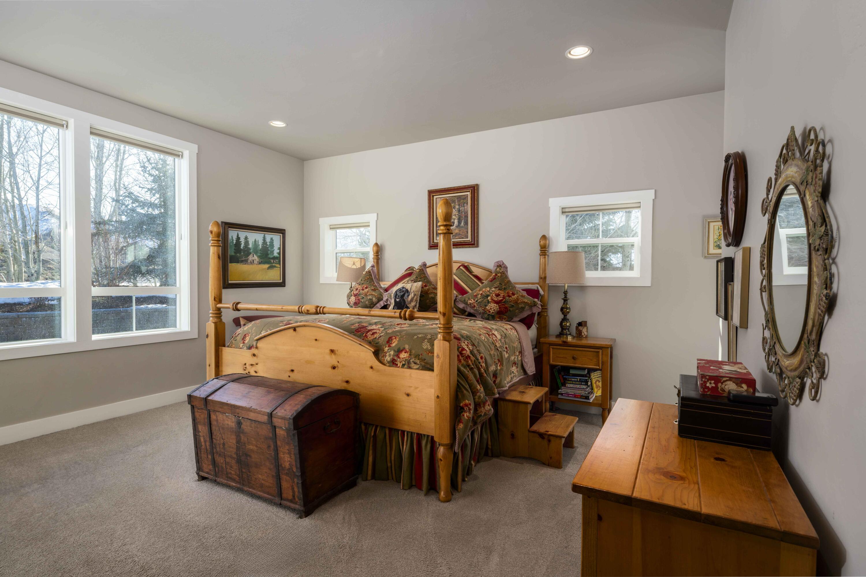 312 E Winterberry Loop, Hailey, Idaho image 13