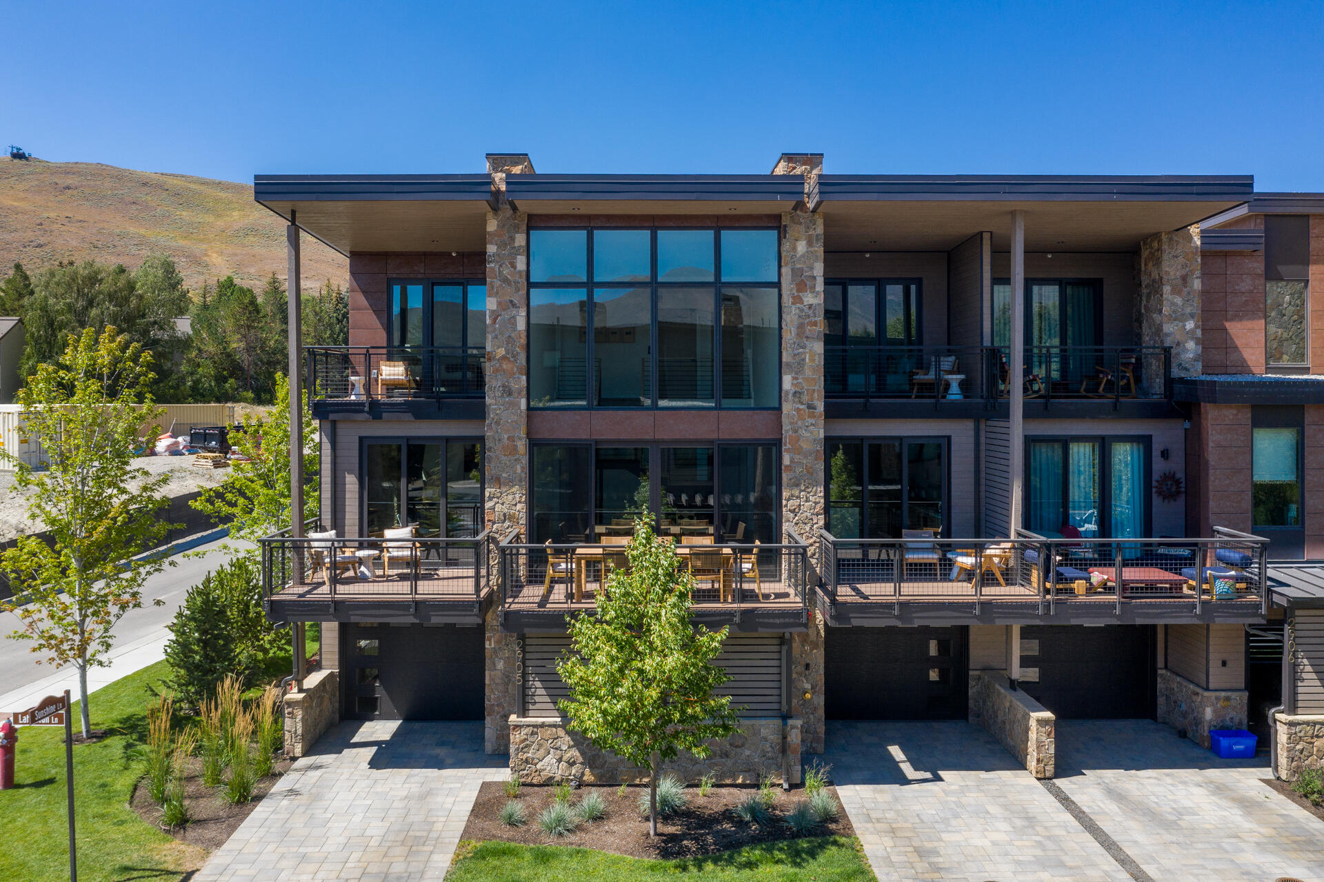Sunshine Townhomes