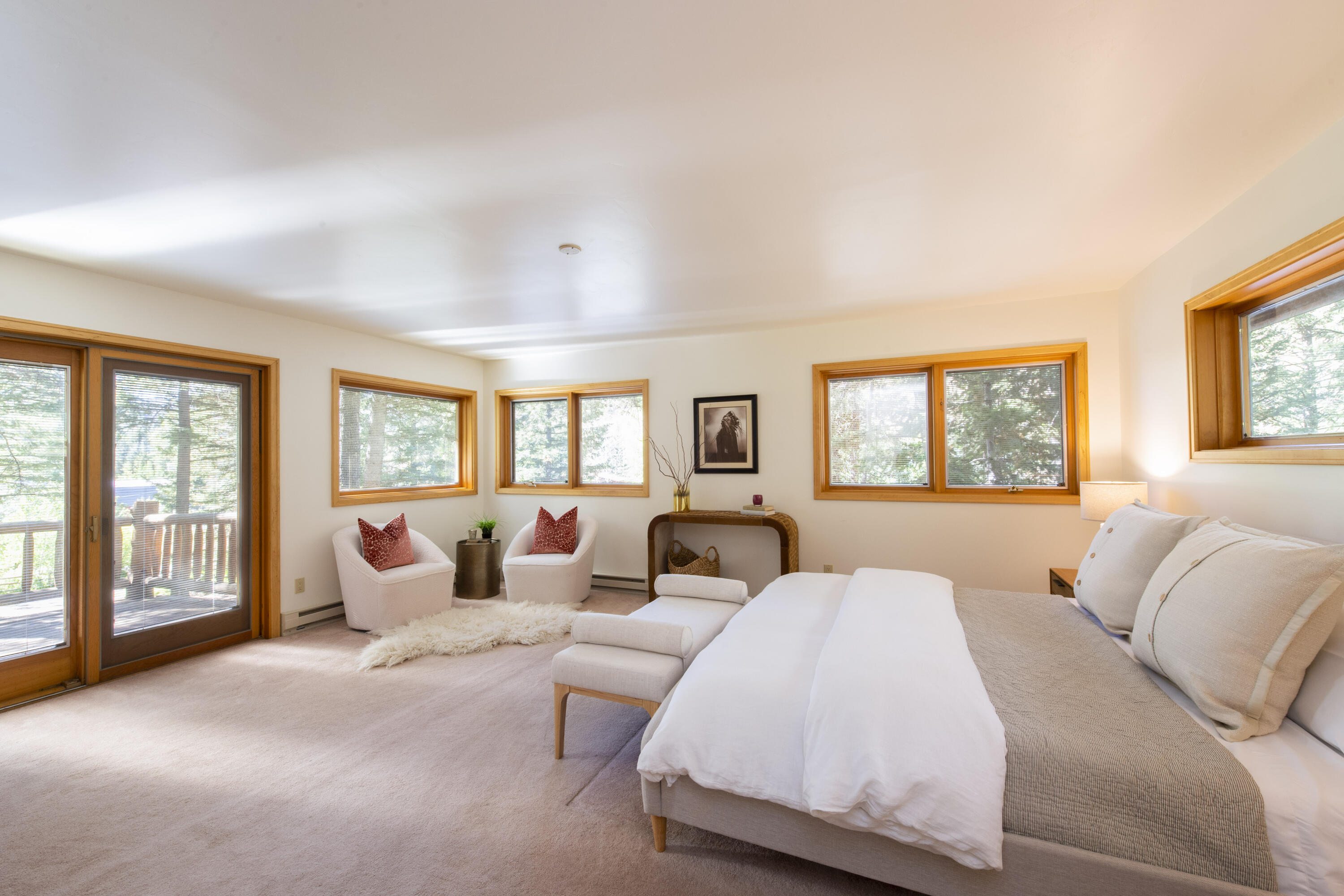 Blaine County, Idaho 83340, United States, 2 Bedrooms Bedrooms, ,2 BathroomsBathrooms,Residential,Pending,70152