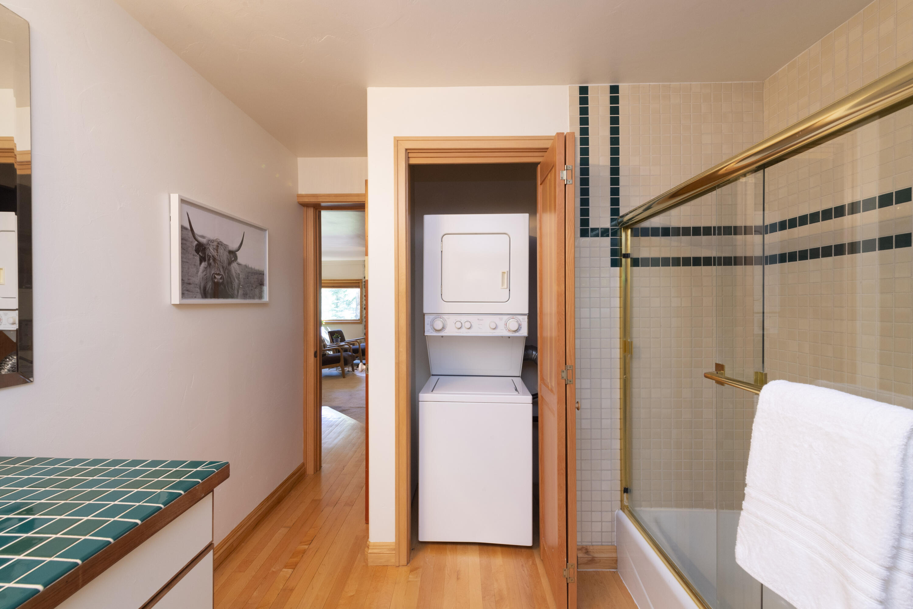 Blaine County, Idaho 83340, United States, 2 Bedrooms Bedrooms, ,2 BathroomsBathrooms,Residential,Pending,70152