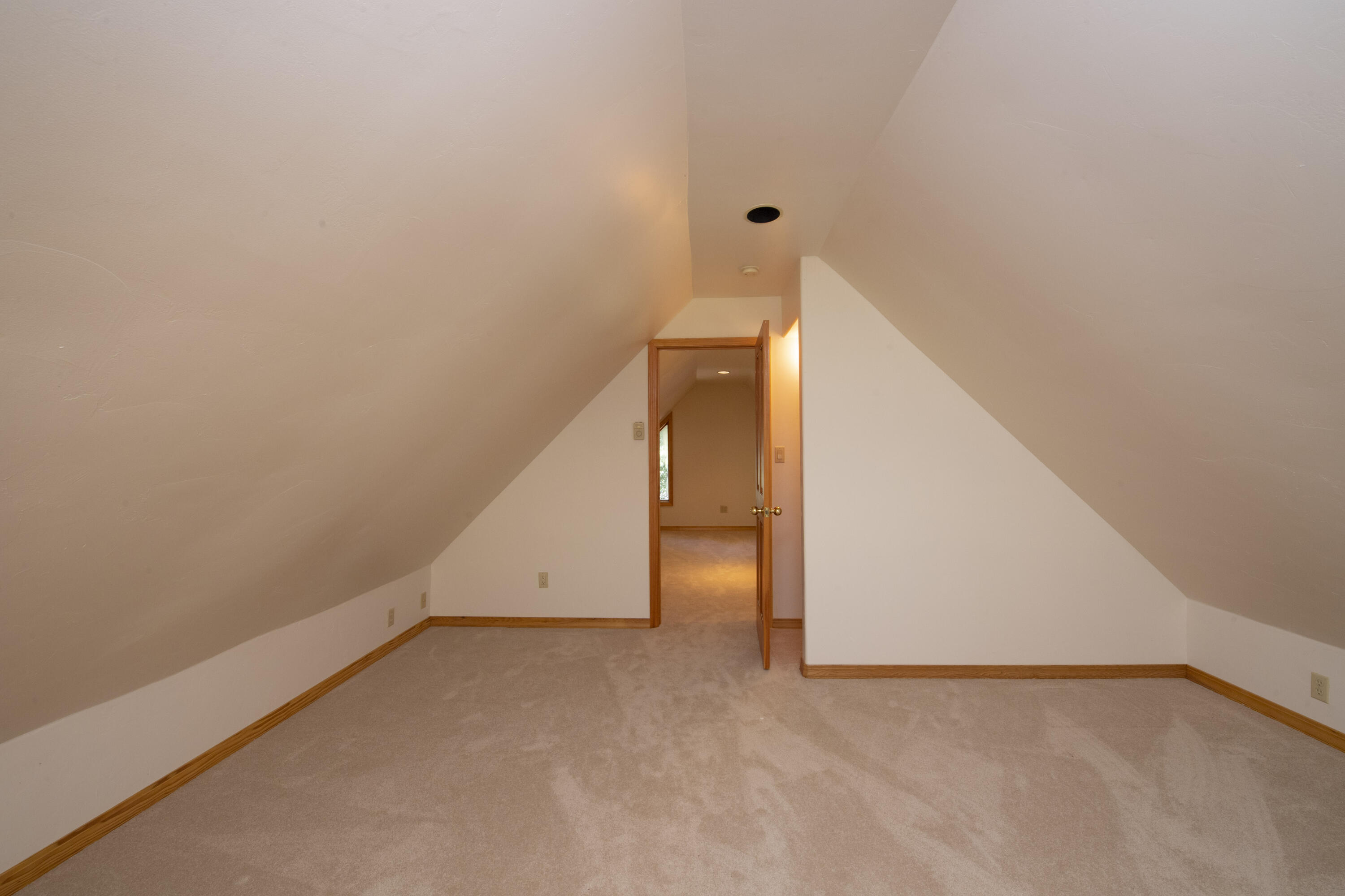 Blaine County, Idaho 83340, United States, 2 Bedrooms Bedrooms, ,2 BathroomsBathrooms,Residential,Pending,70152