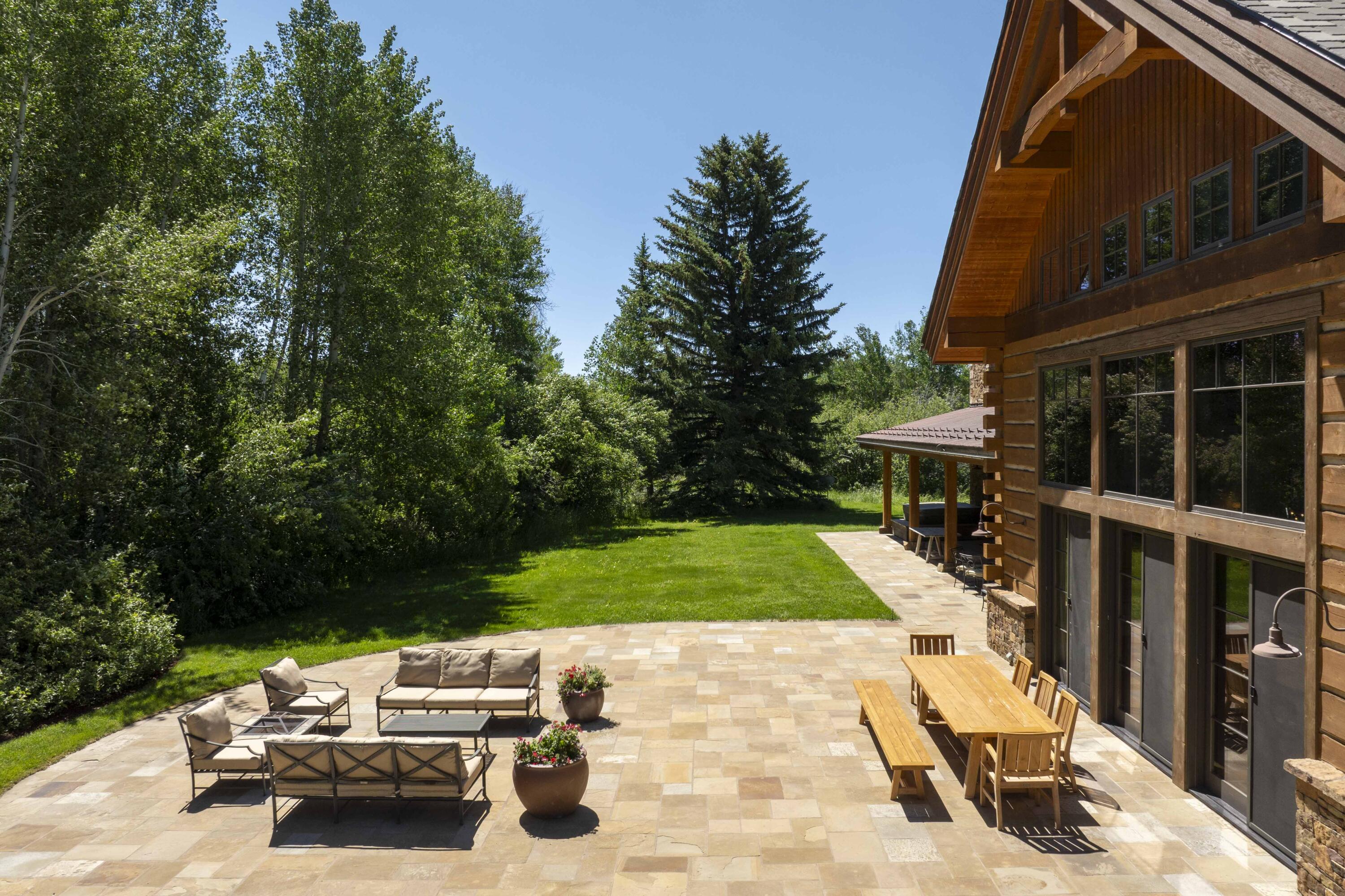 Great Entertaining Patio