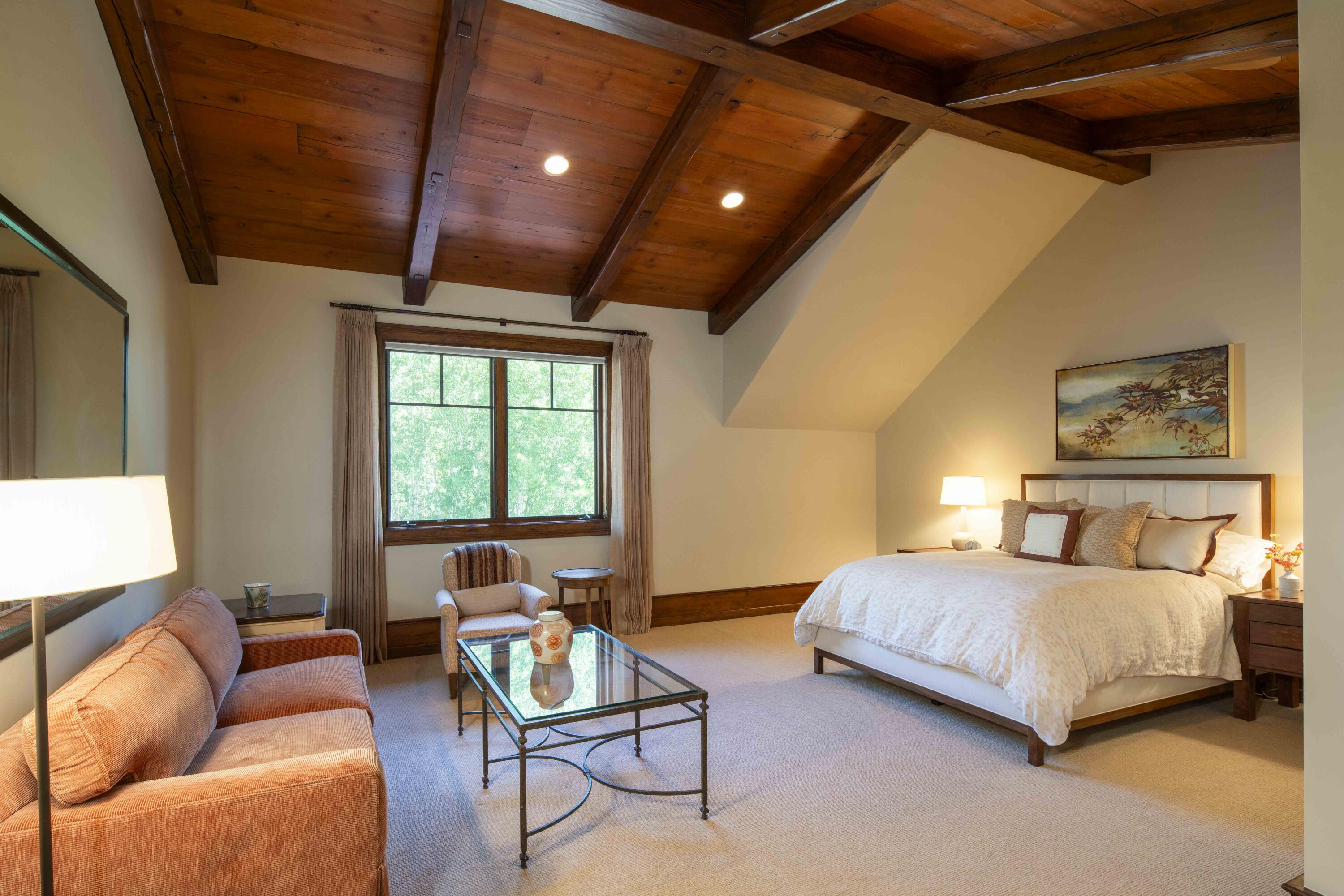 Upstairs Guest Suite 3