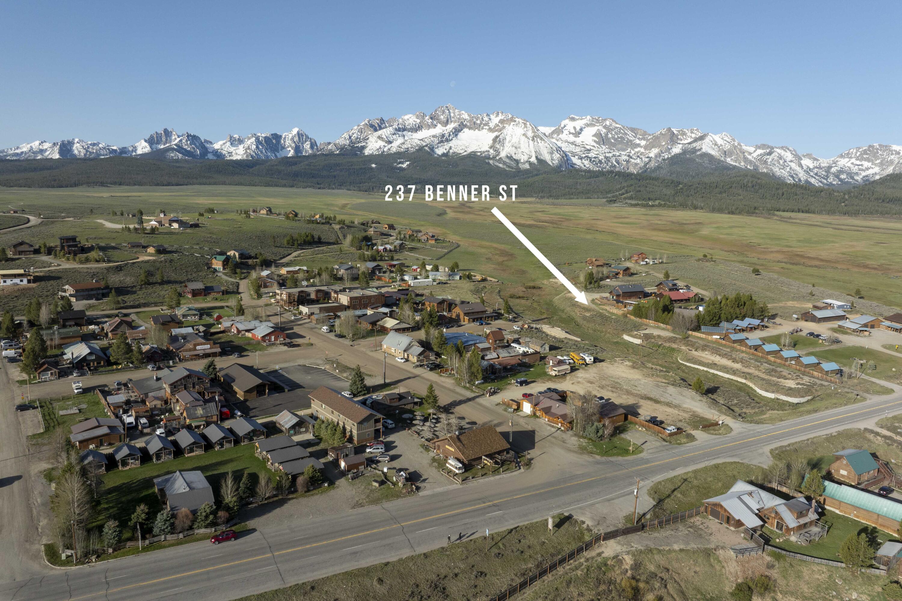 237 Benner St, Stanley, Idaho image 2