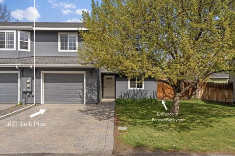 Photo of 821 Jack Pine Dr, Hailey, ID 83333 (MLS # 26-334297)