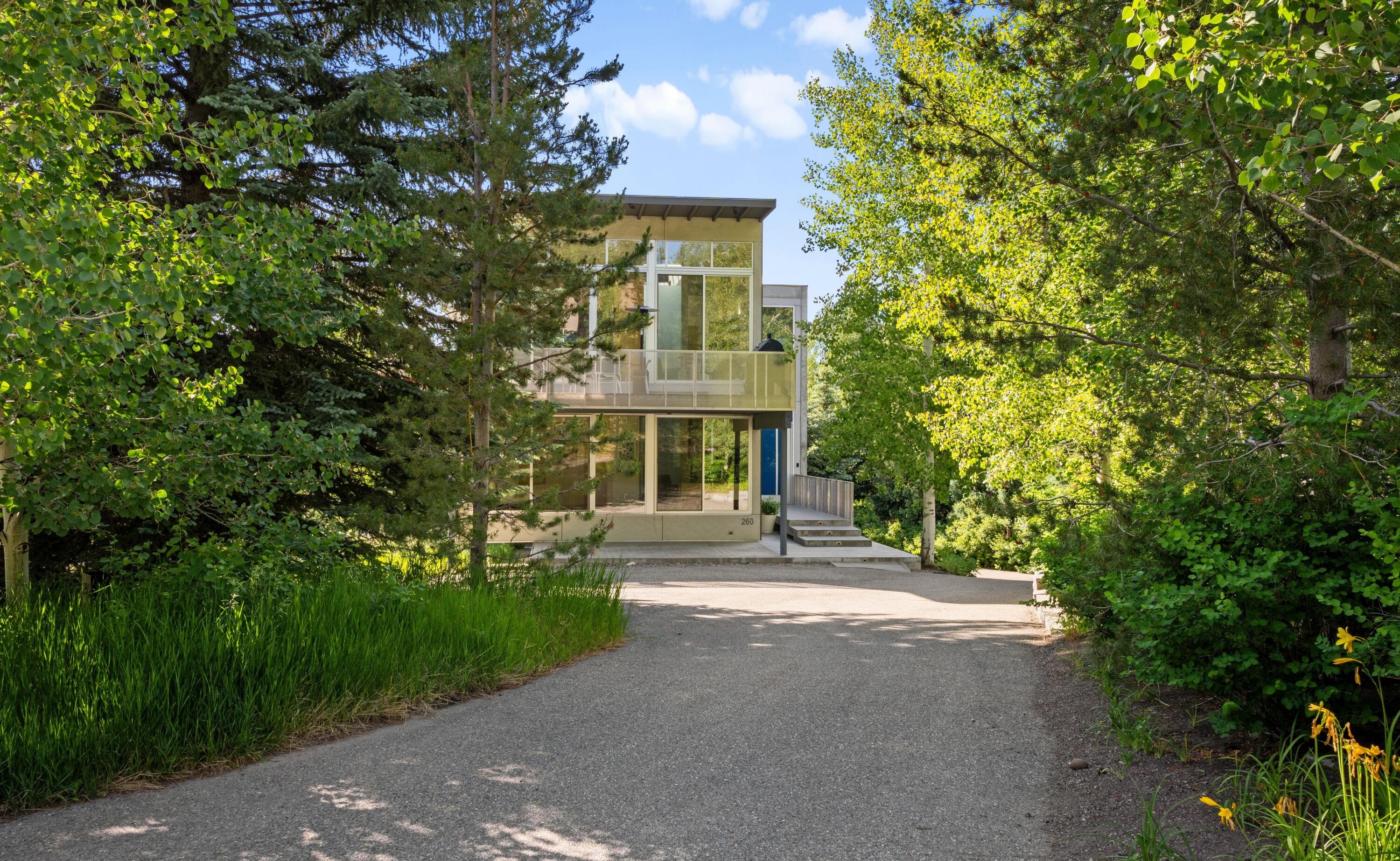 260 Spur Heated Driveway