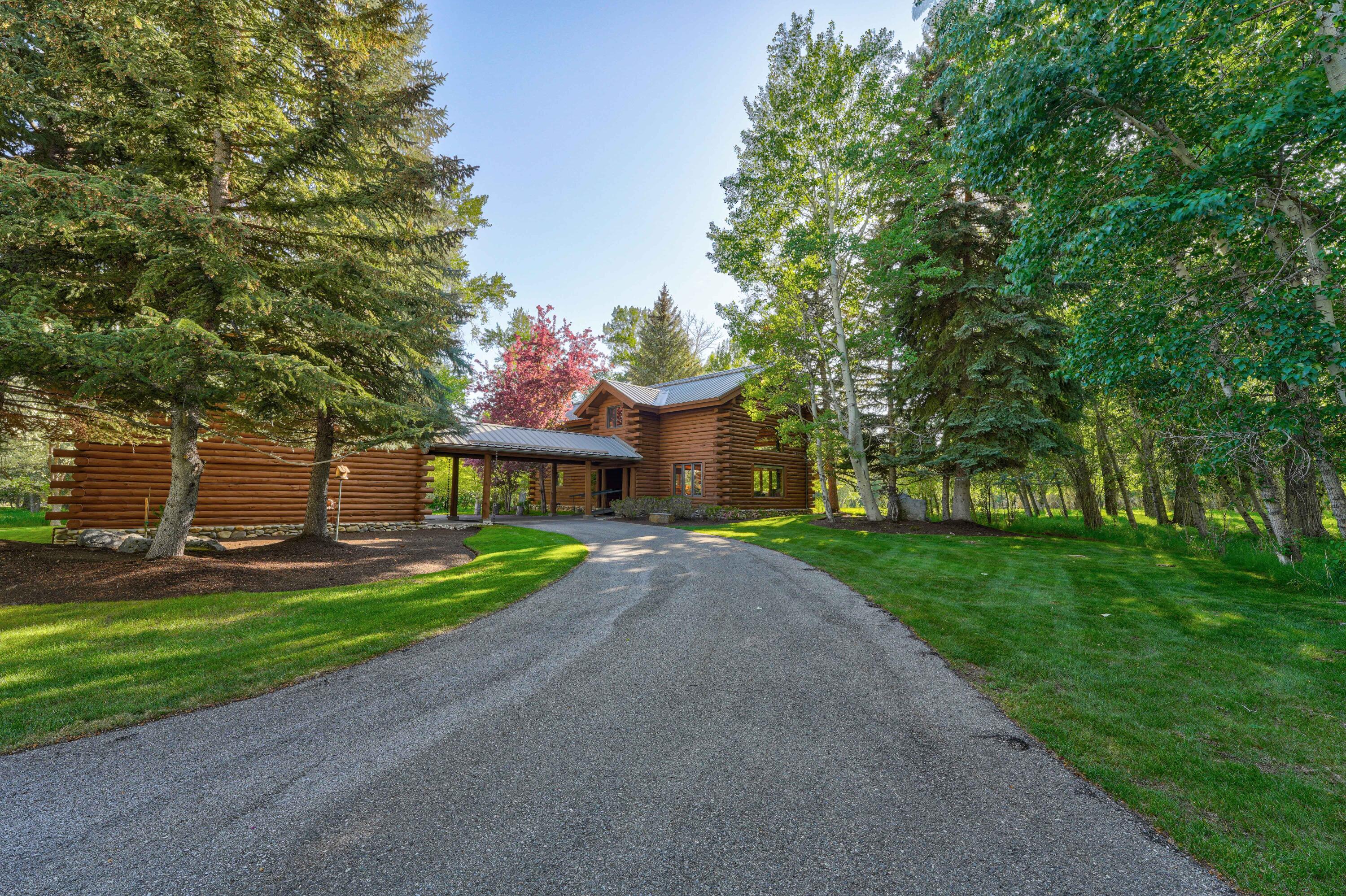 1301 Glen Aspen Dr, Bellevue, Idaho image 4