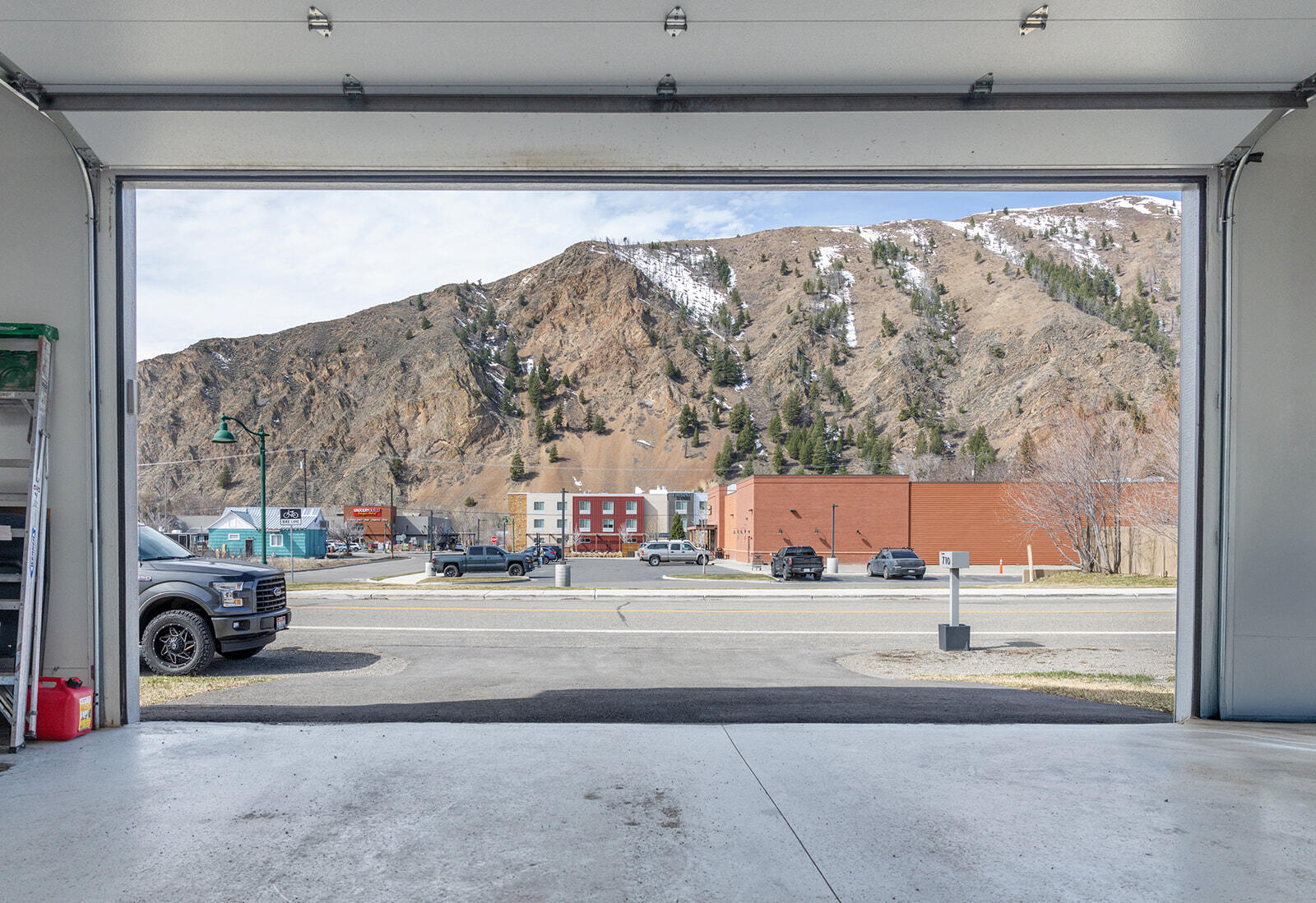 710 N 1st Ave, Hailey, Idaho image 17