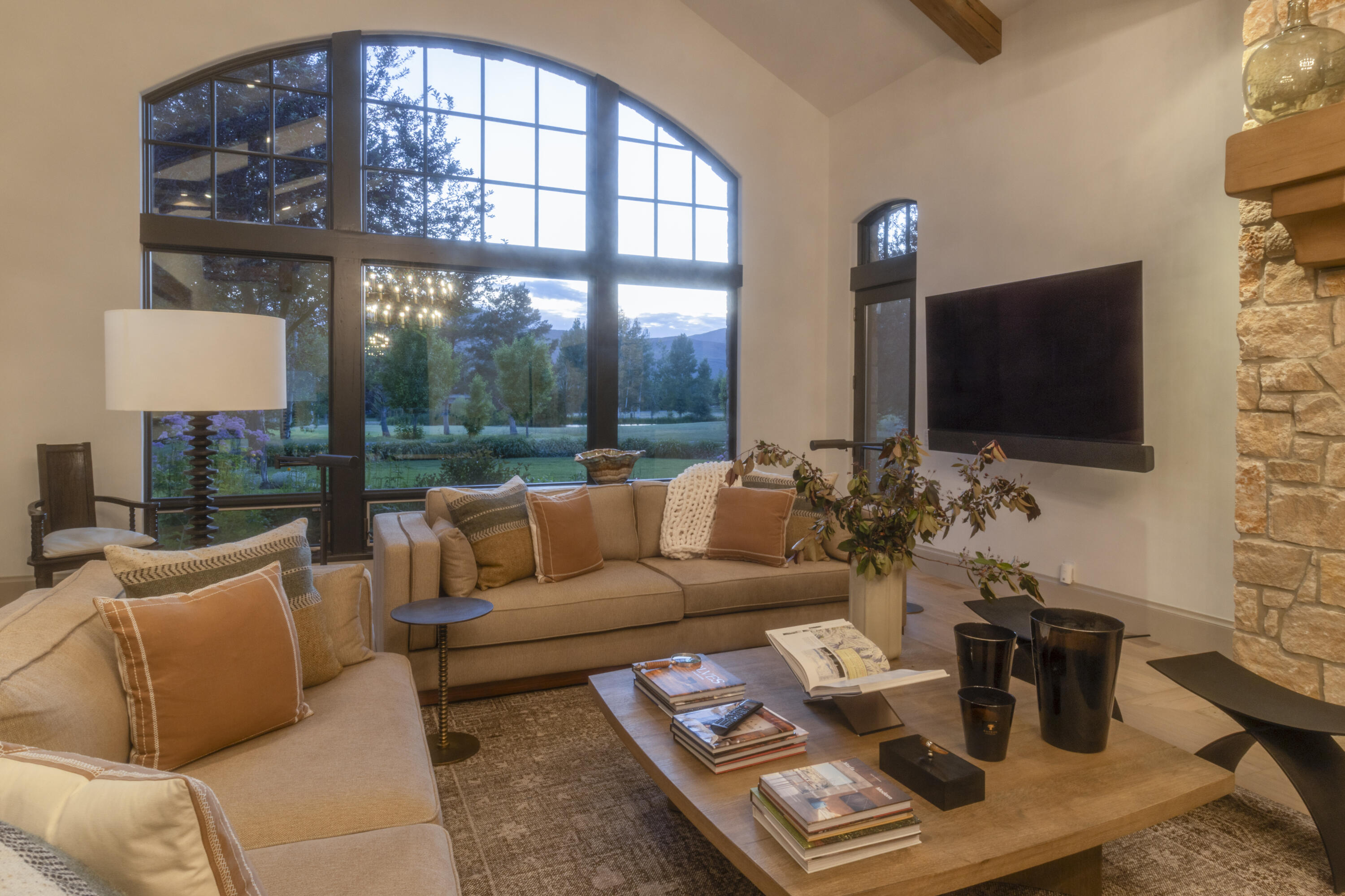 Blaine County, Idaho 83333, United States, 4 Bedrooms Bedrooms, ,5 BathroomsBathrooms,Residential,Active,165525