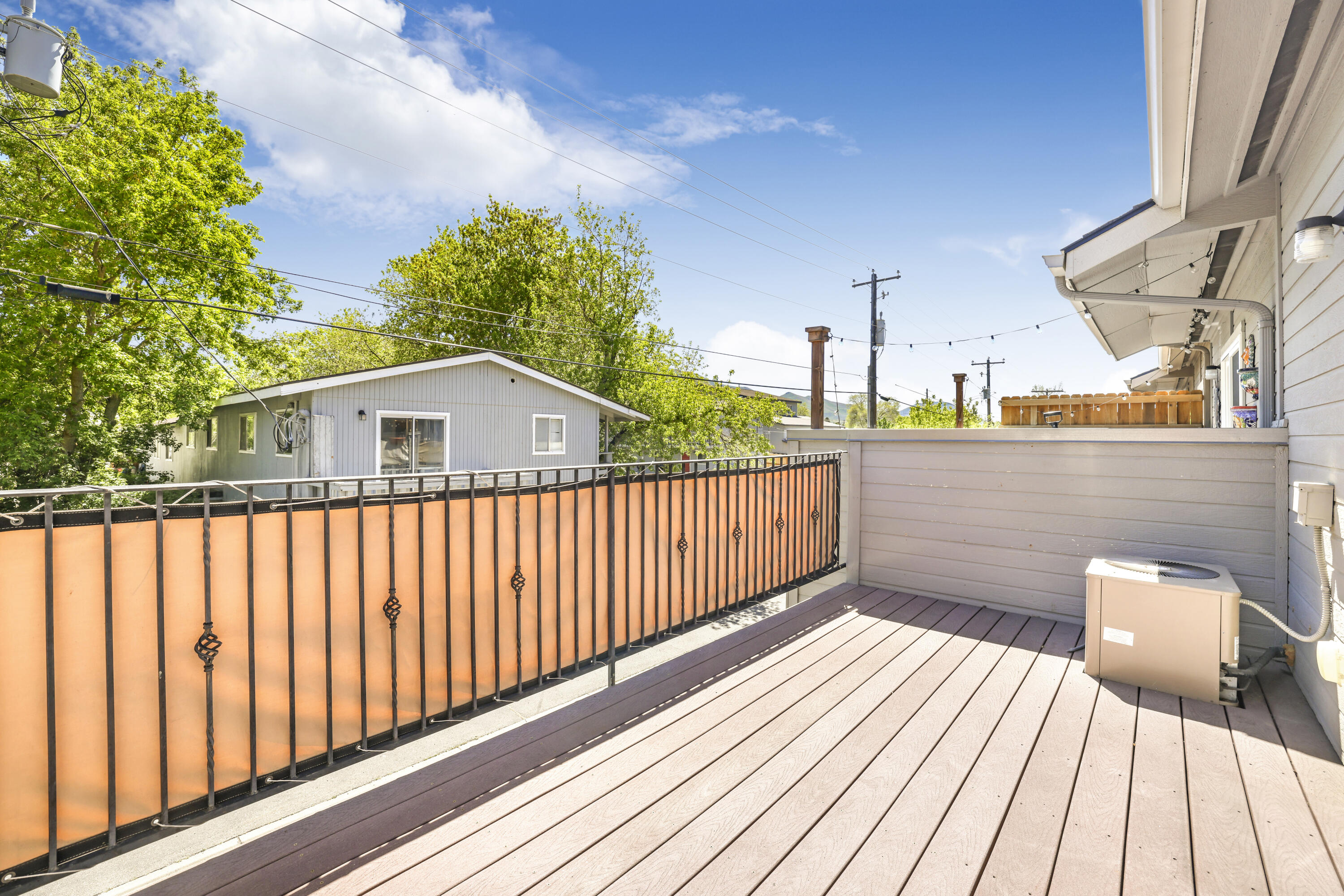 Hailey, Idaho 83333, United States, 2 Bedrooms Bedrooms, ,2 BathroomsBathrooms,Residential,Pending,56138