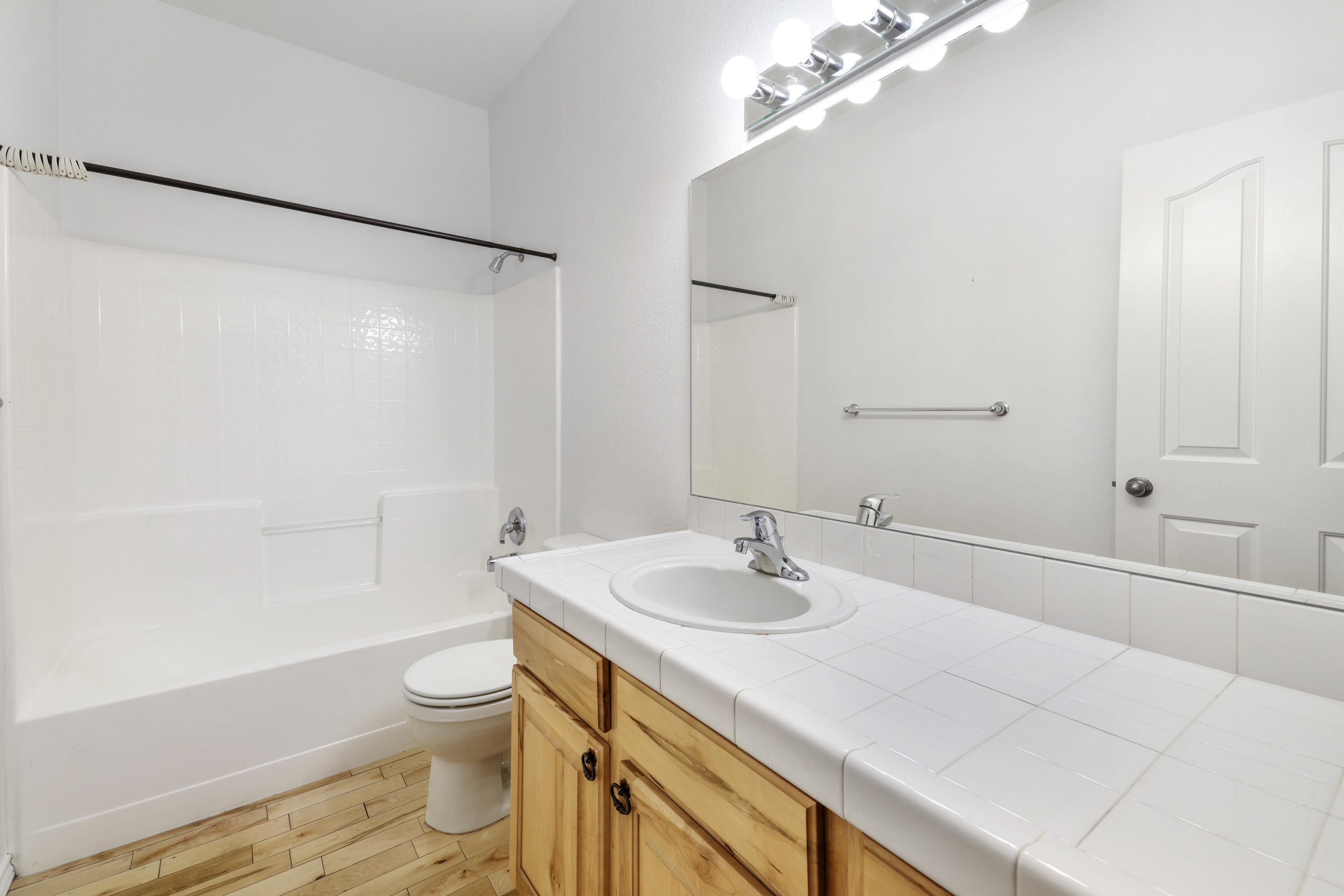 Hailey, Idaho 83333, United States, 2 Bedrooms Bedrooms, ,2 BathroomsBathrooms,Residential,Pending,56138