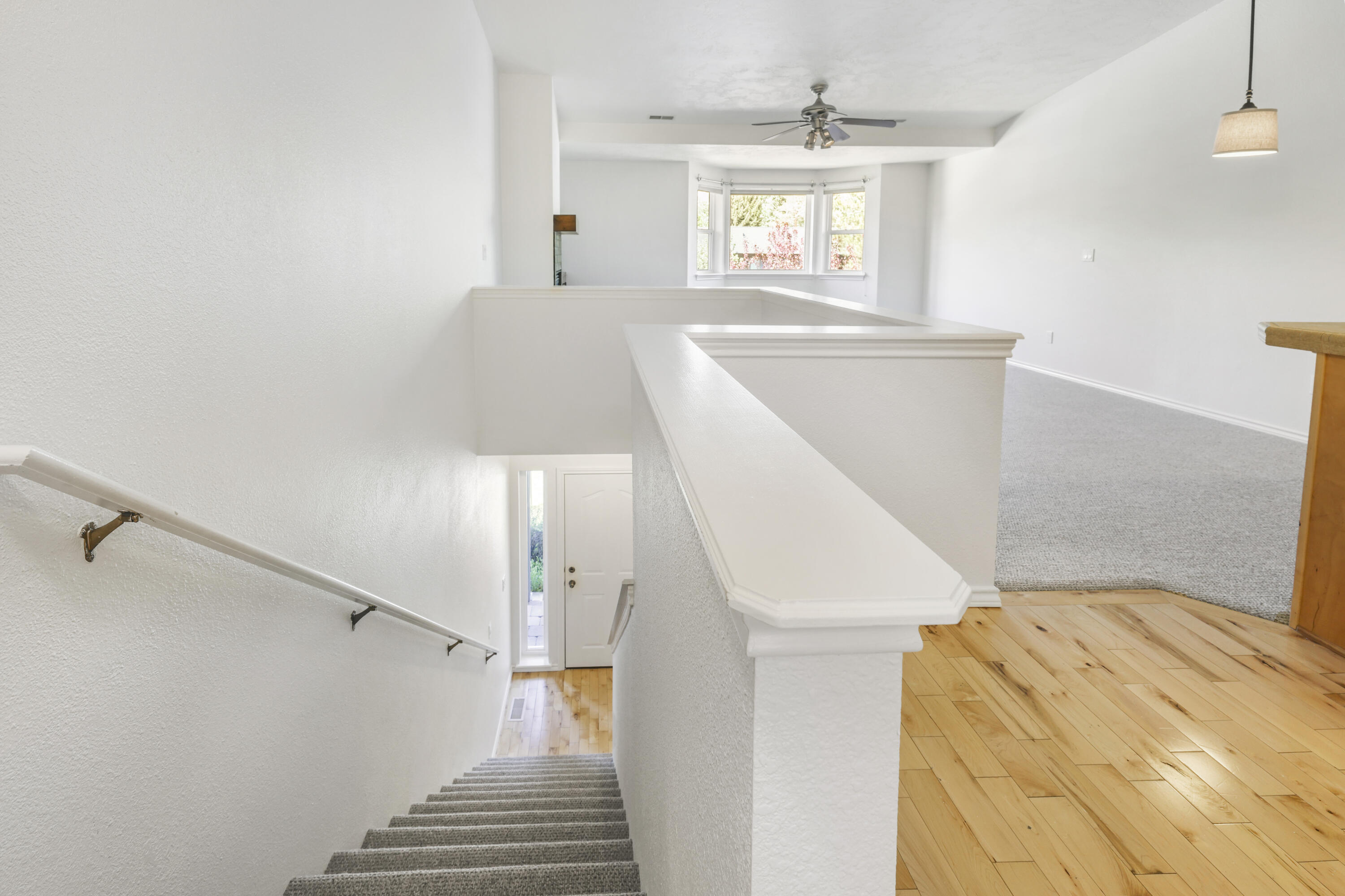 Hailey, Idaho 83333, United States, 2 Bedrooms Bedrooms, ,2 BathroomsBathrooms,Residential,Pending,56138