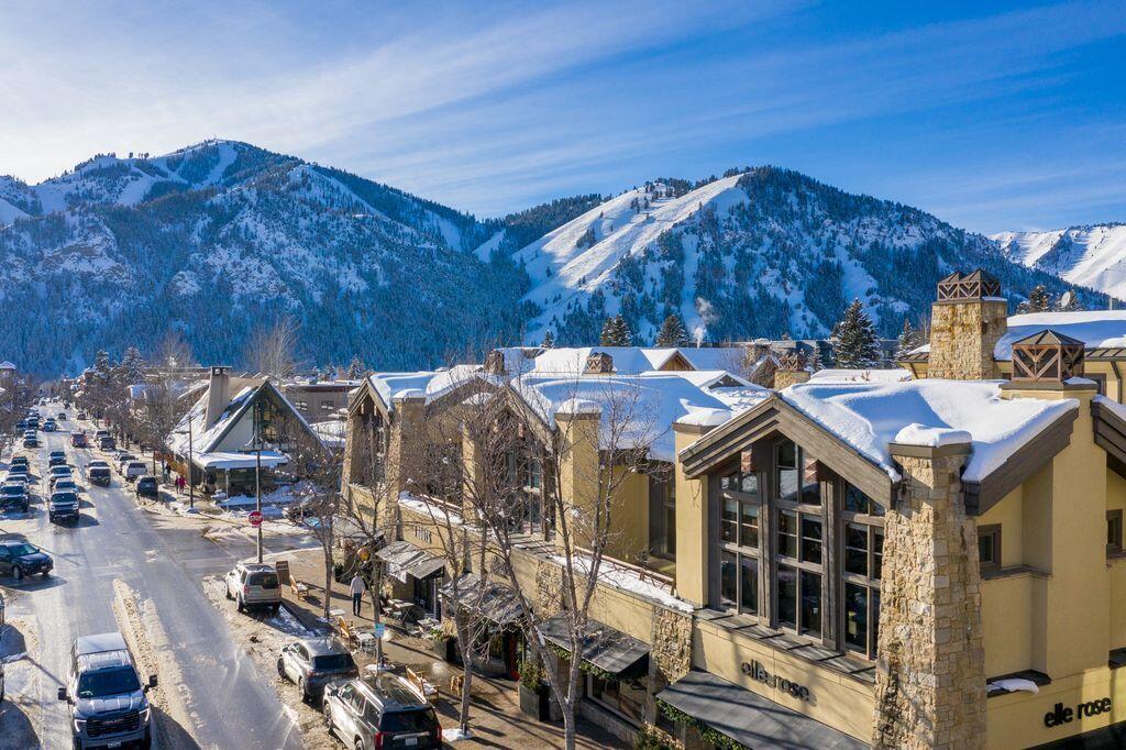 Colonnade - The Heart of Ketchum