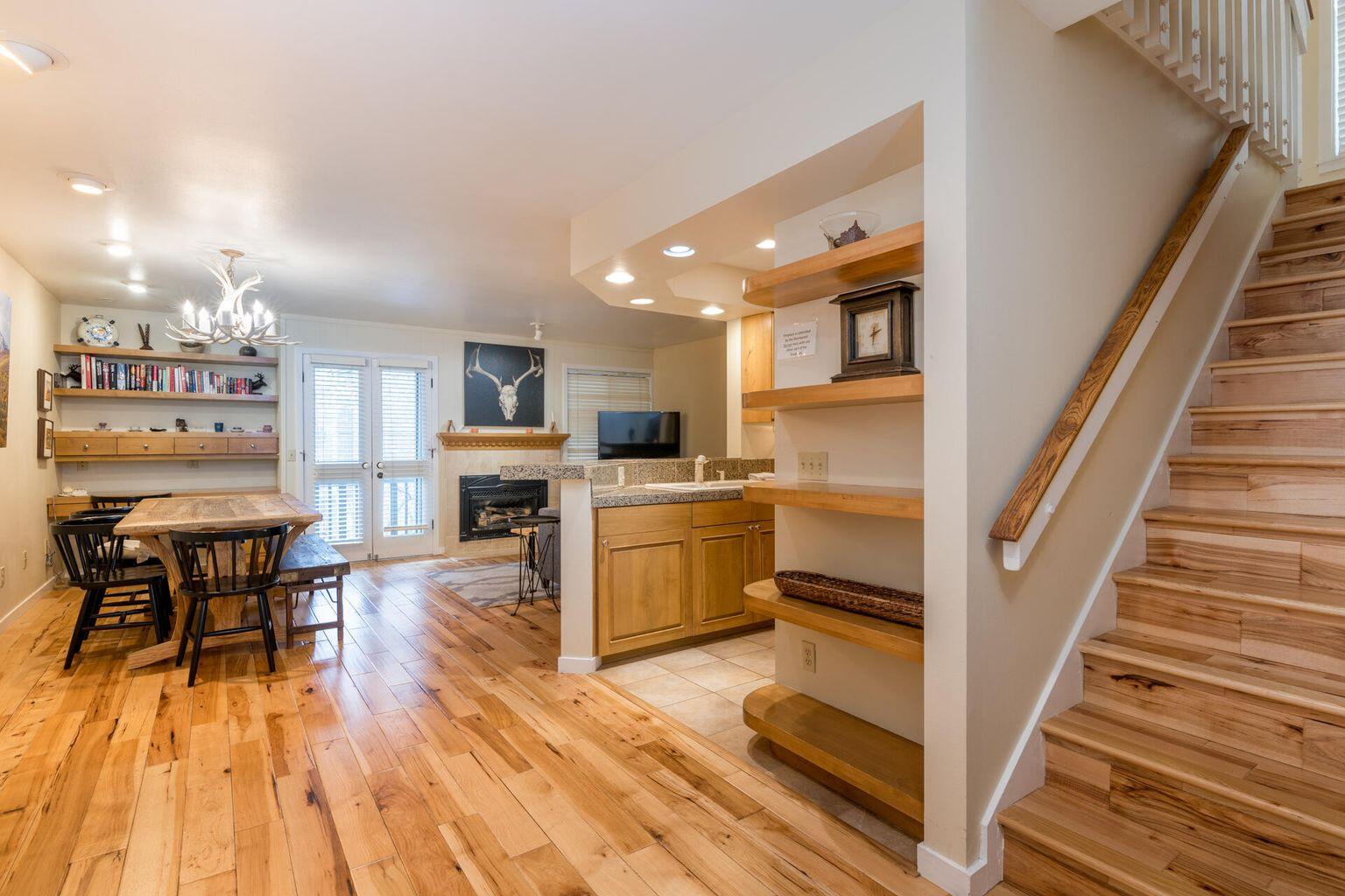 Welcome into 1434 Cottonwood