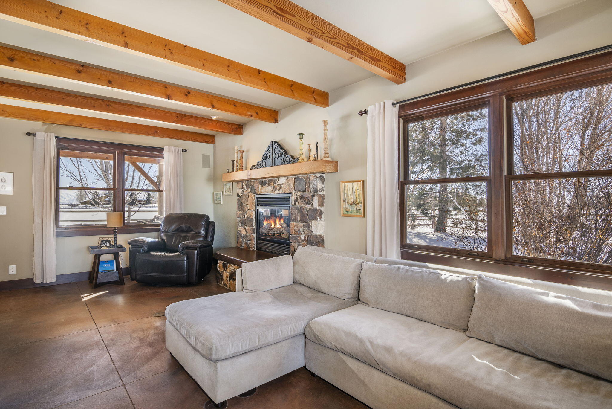 11-web-or-mls-113-Equus-Loop-07