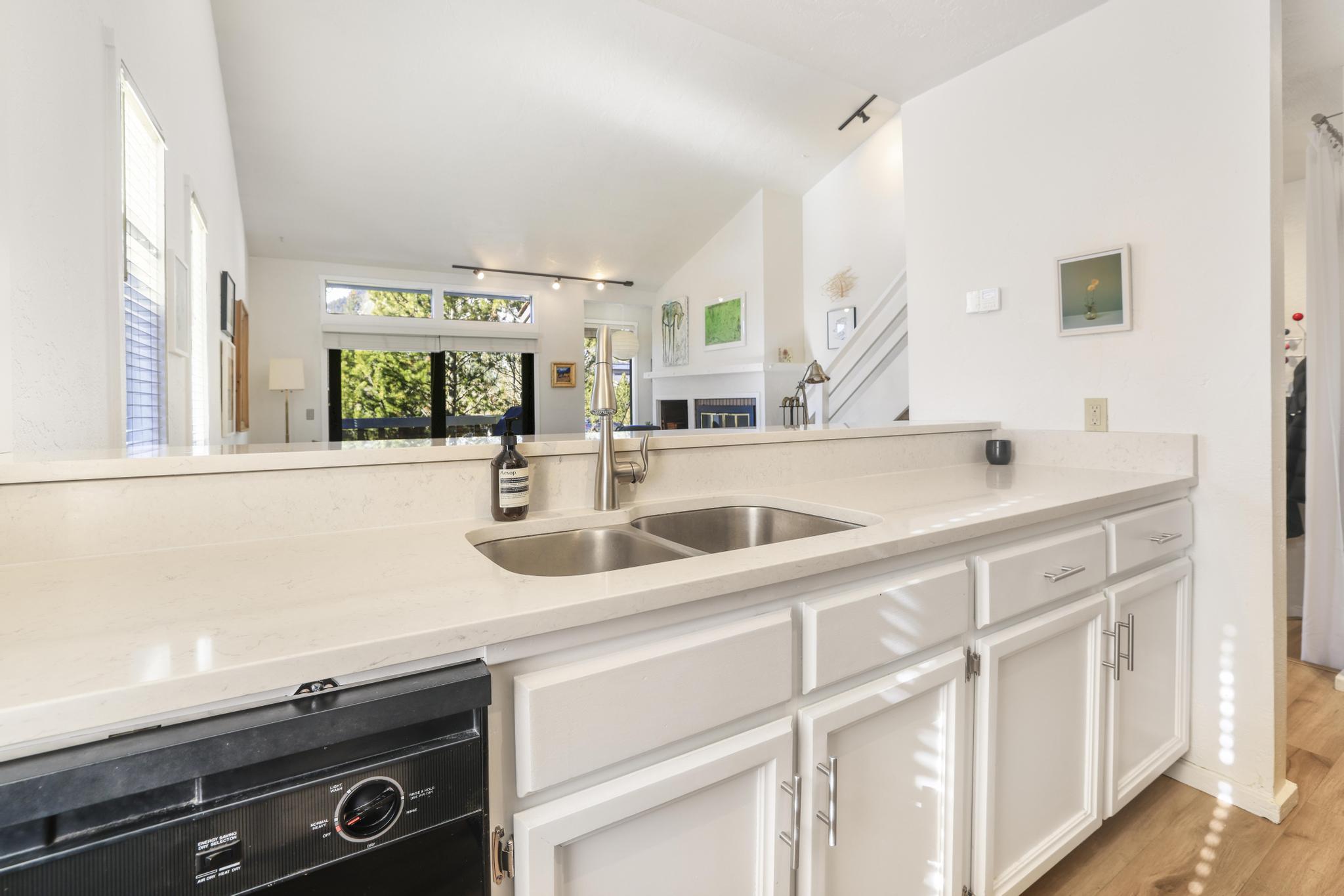2nd Floor Unit