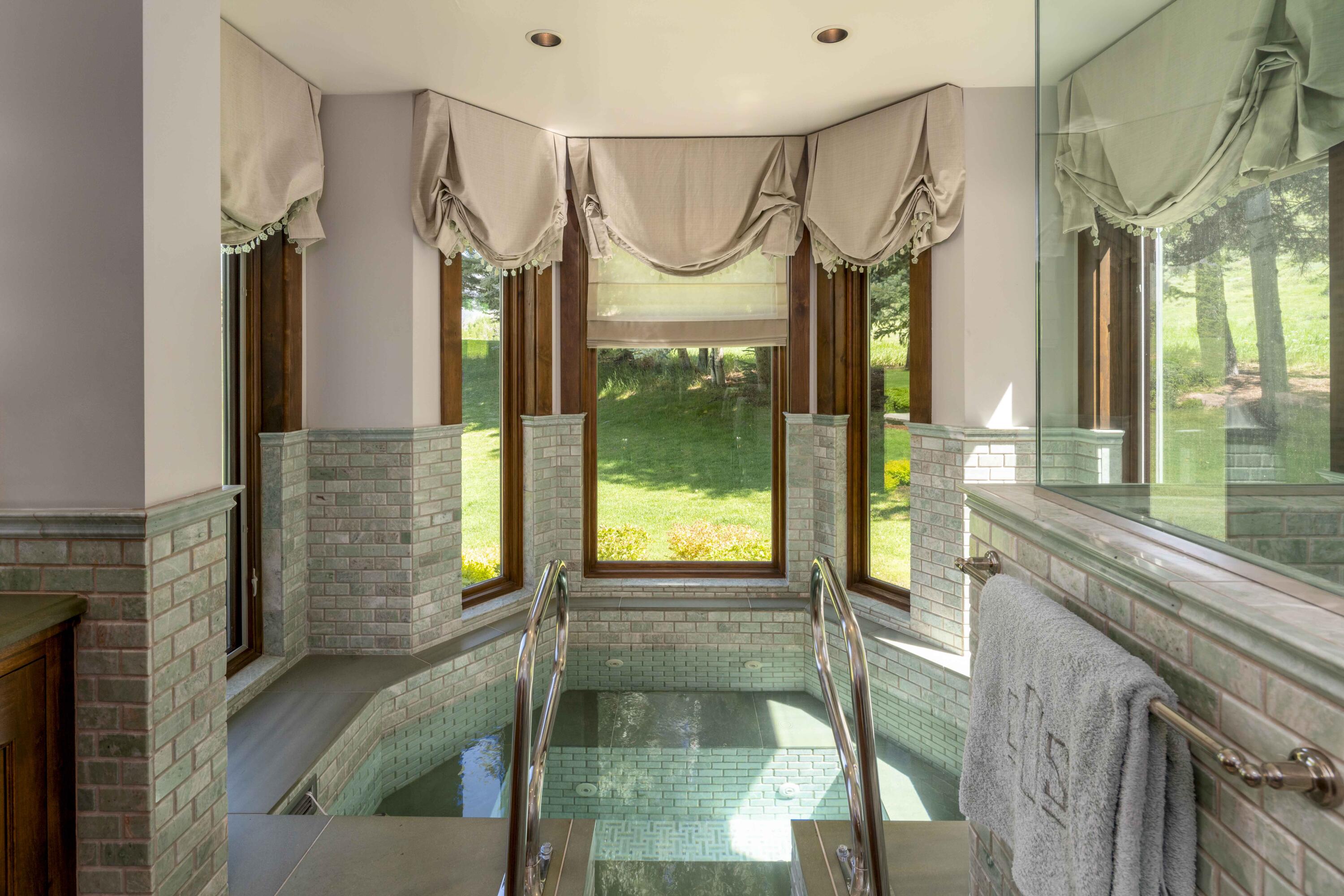 Primary bath soaking hot tub