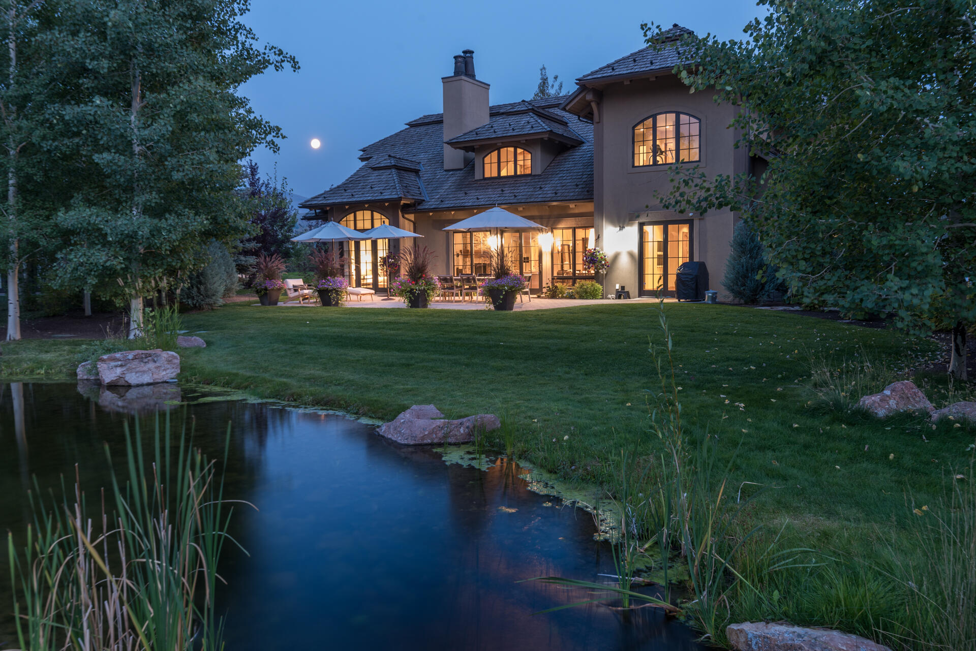 Blaine County, Idaho 83333, United States, 5 Bedrooms Bedrooms, ,6 BathroomsBathrooms,Residential,Pending,68411