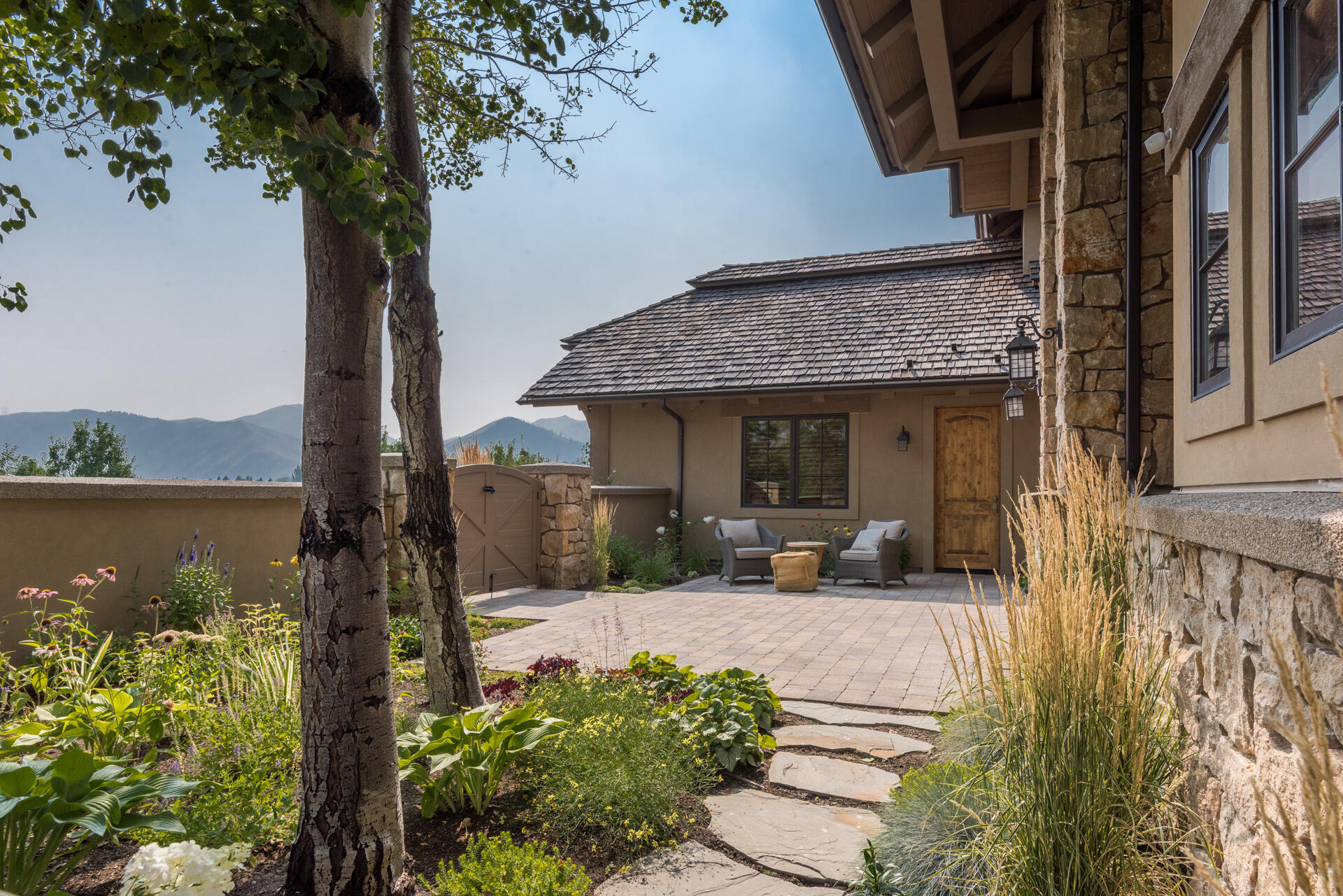 Blaine County, Idaho 83333, United States, 5 Bedrooms Bedrooms, ,6 BathroomsBathrooms,Residential,Pending,68411