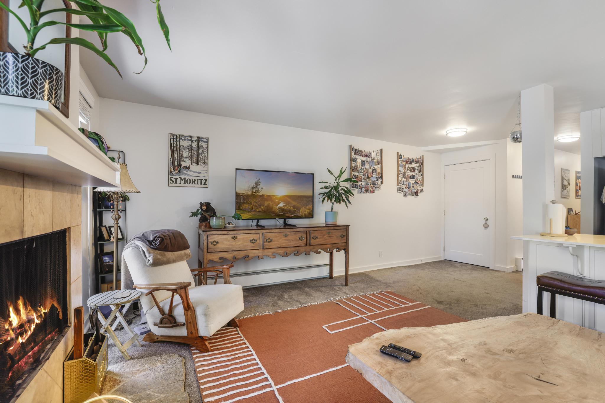 1st Floor Unit