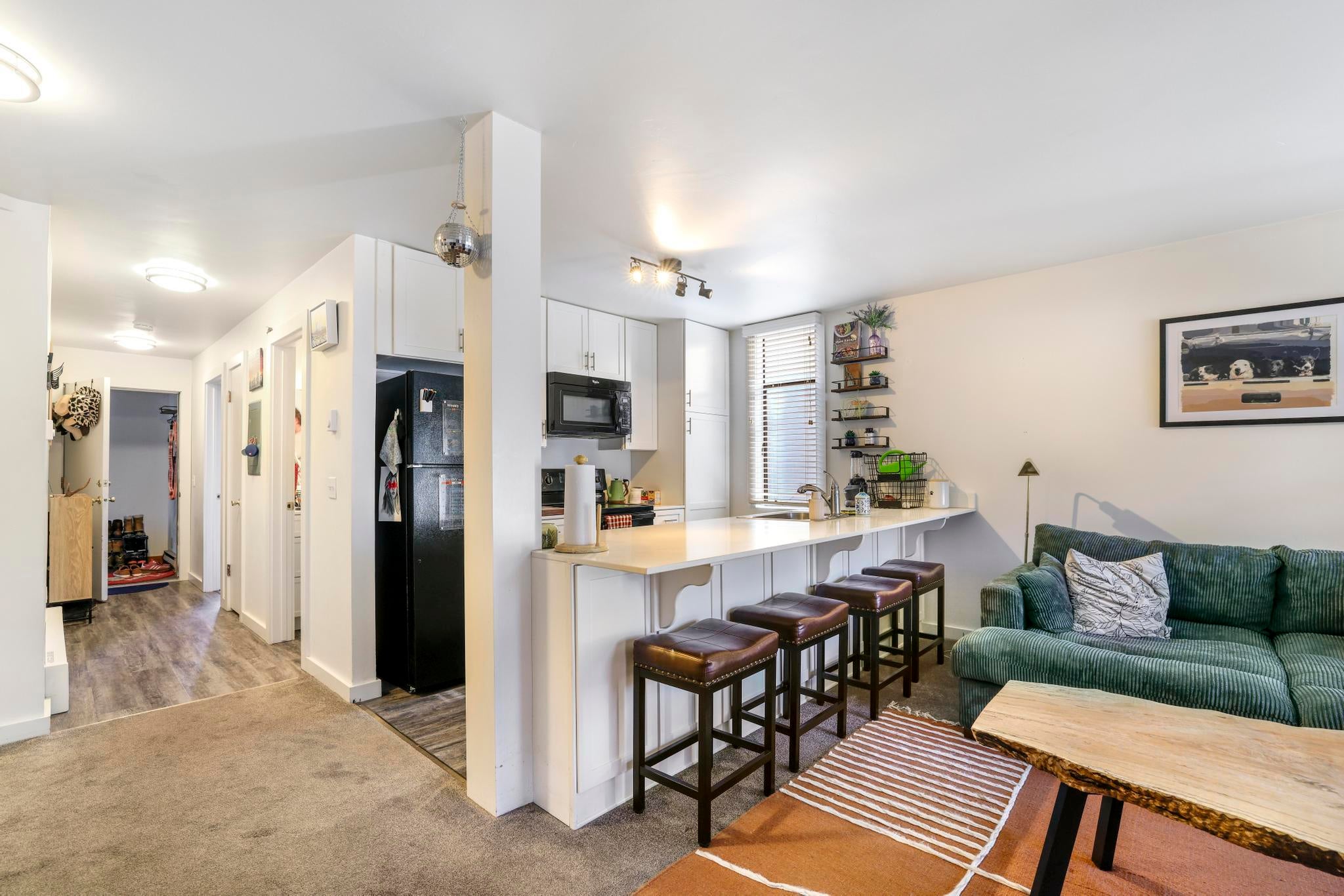 1st Floor Unit