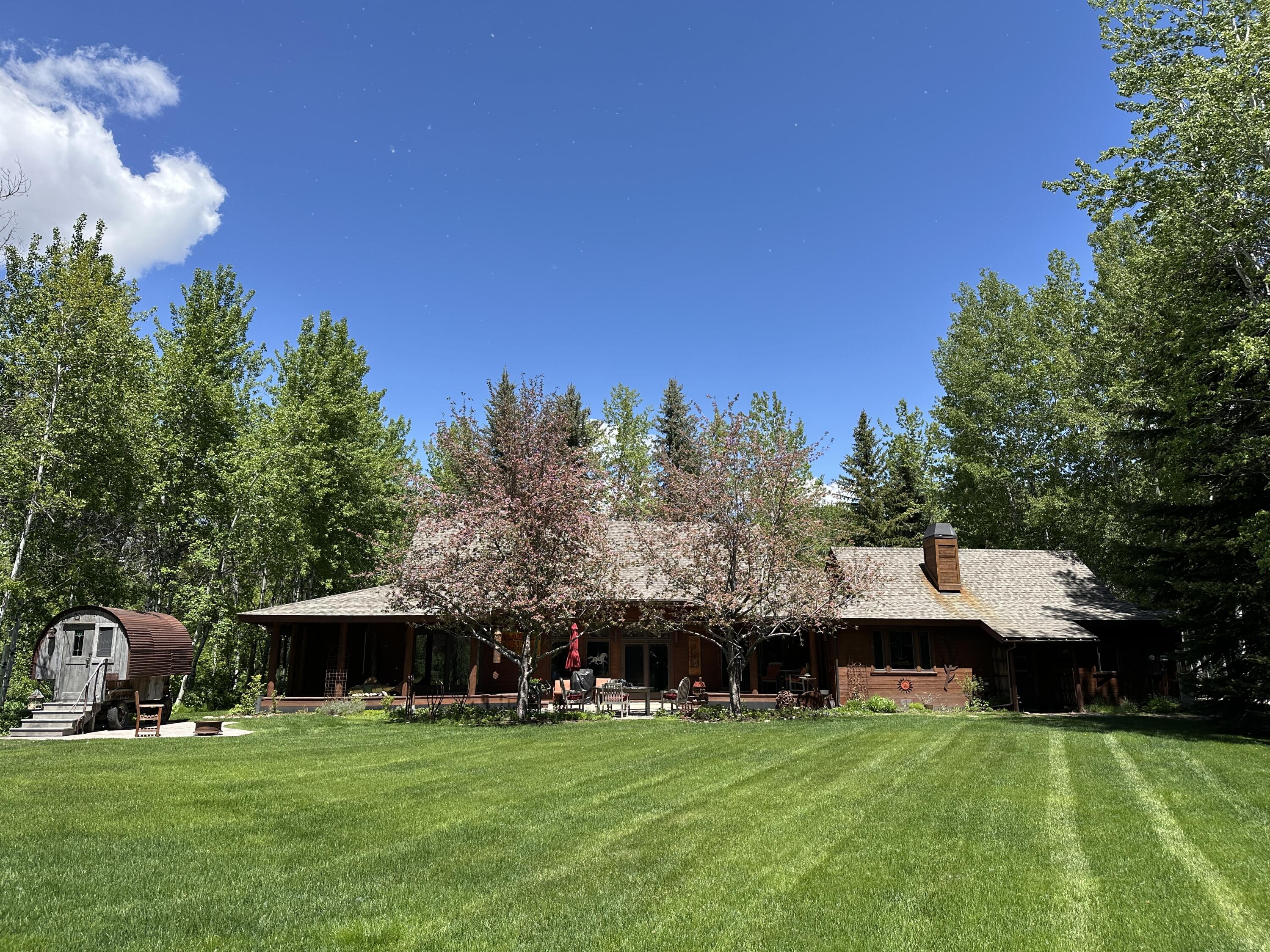 Blaine County, Idaho 83340, United States, 3 Bedrooms Bedrooms, ,4 BathroomsBathrooms,Residential,Active,228558