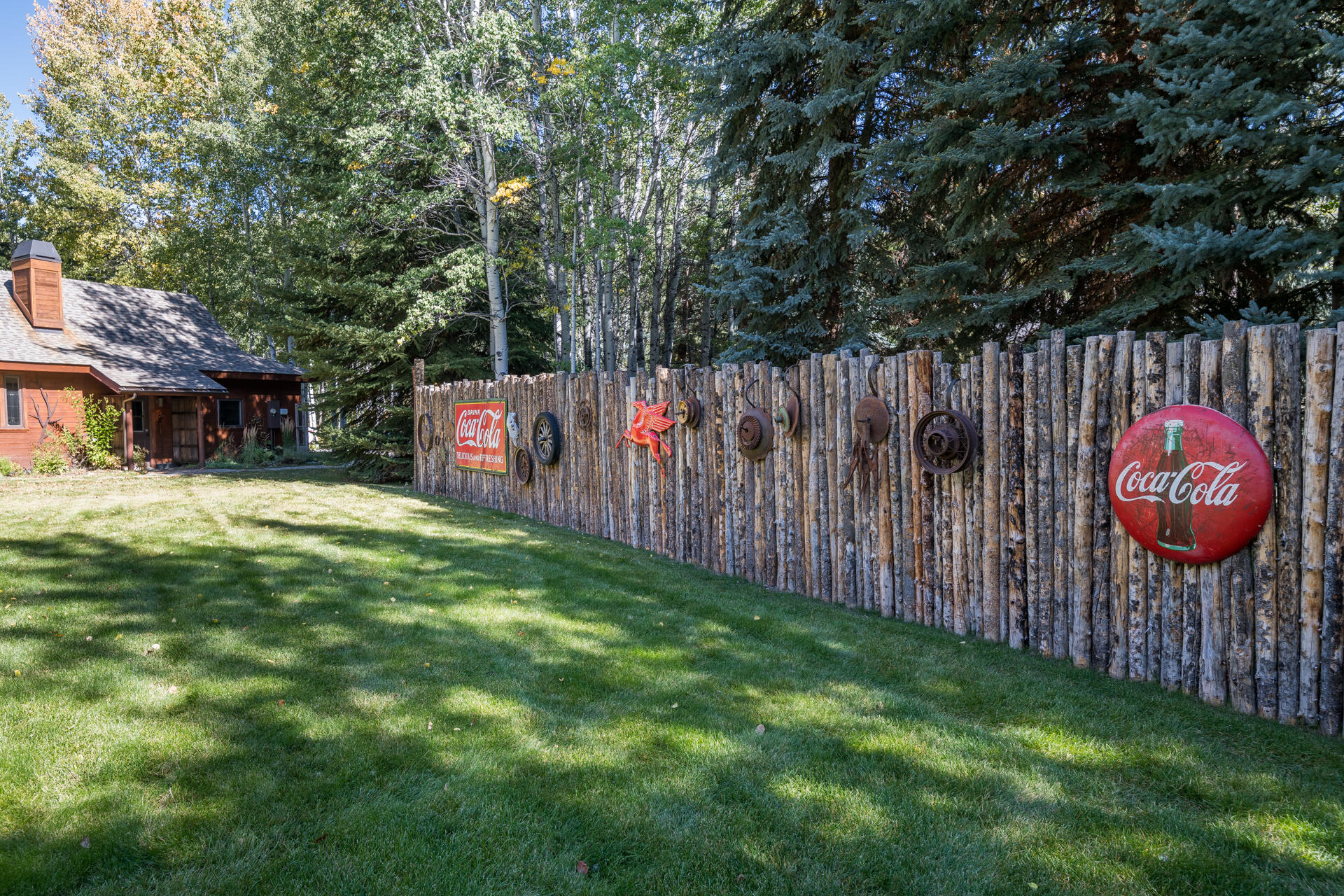 Privacy fencing