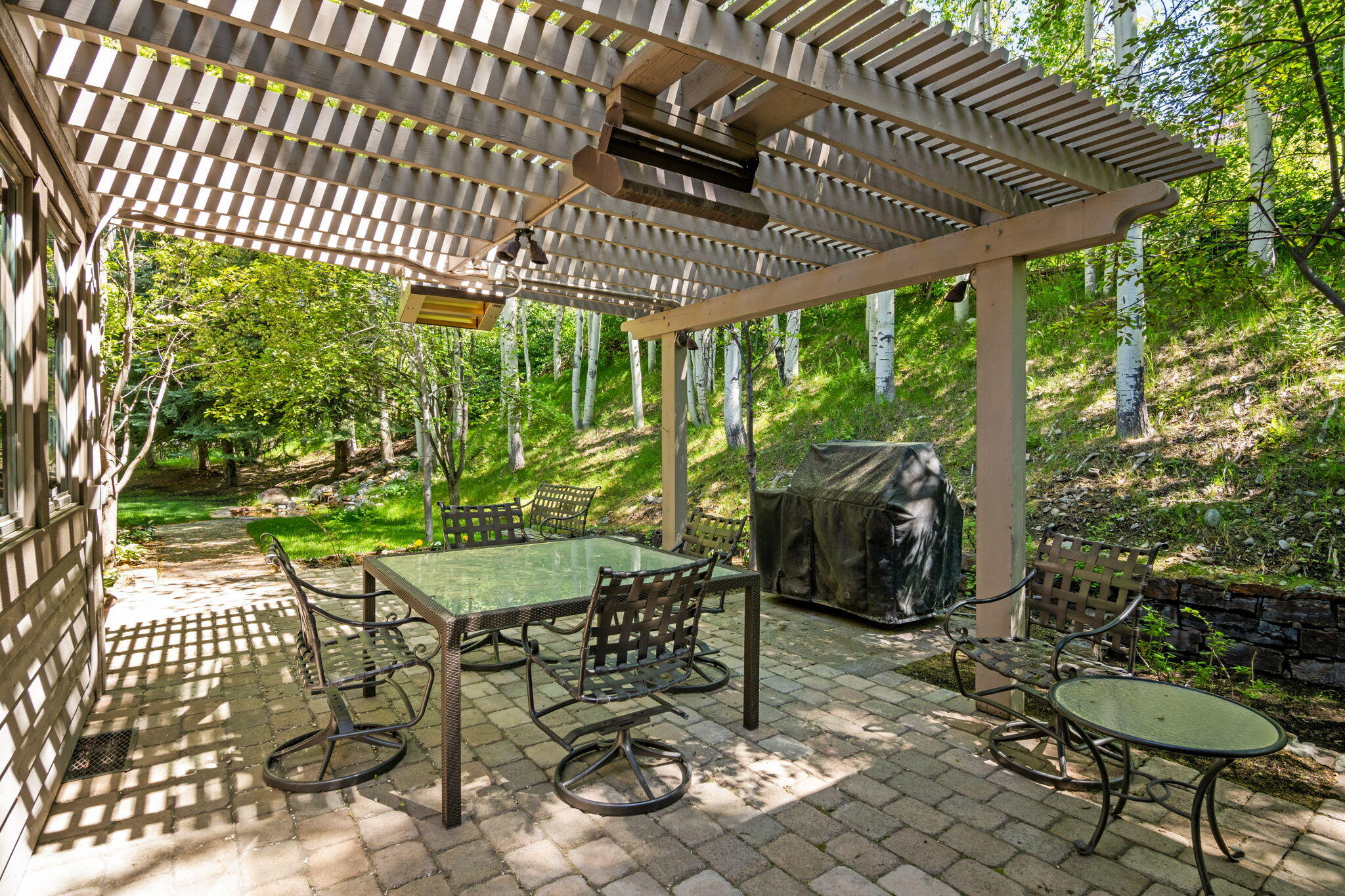 Outdoor Entertaining Space