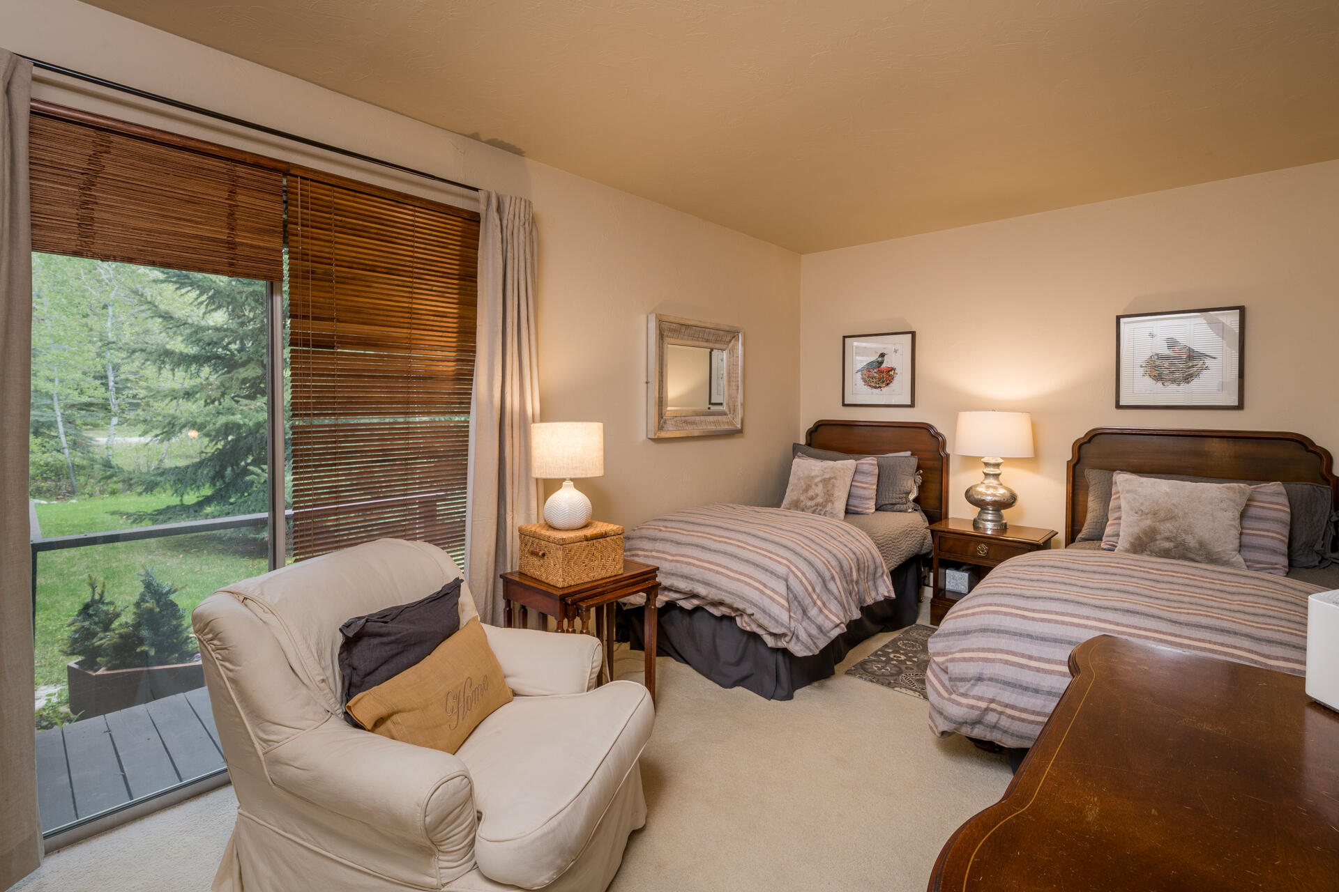 Blaine County, Idaho 83333, United States, 3 Bedrooms Bedrooms, ,2 BathroomsBathrooms,Residential,Active,92816