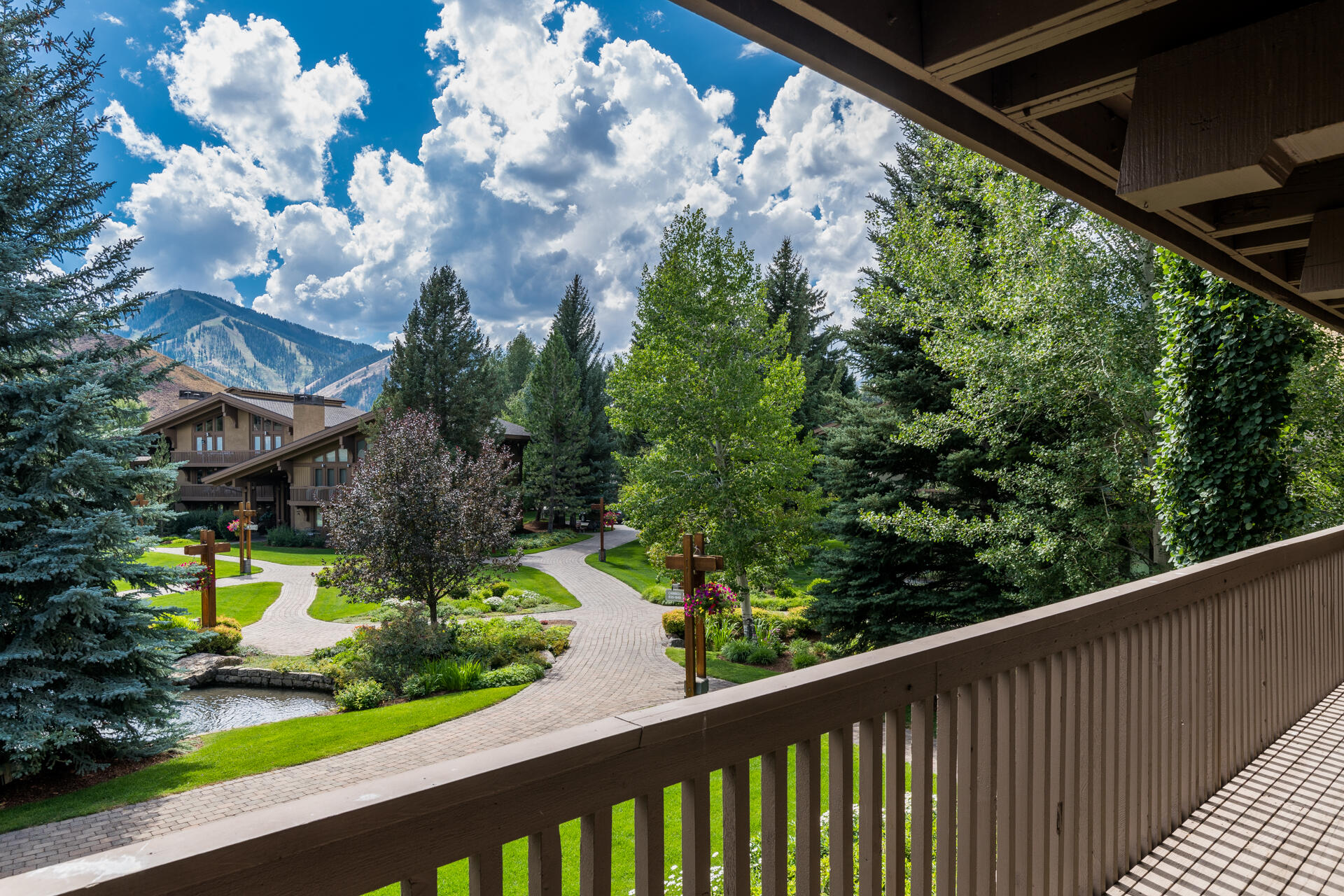 844 Lodge Ii Apartments Drive Dr, Sun Valley, Idaho image 2