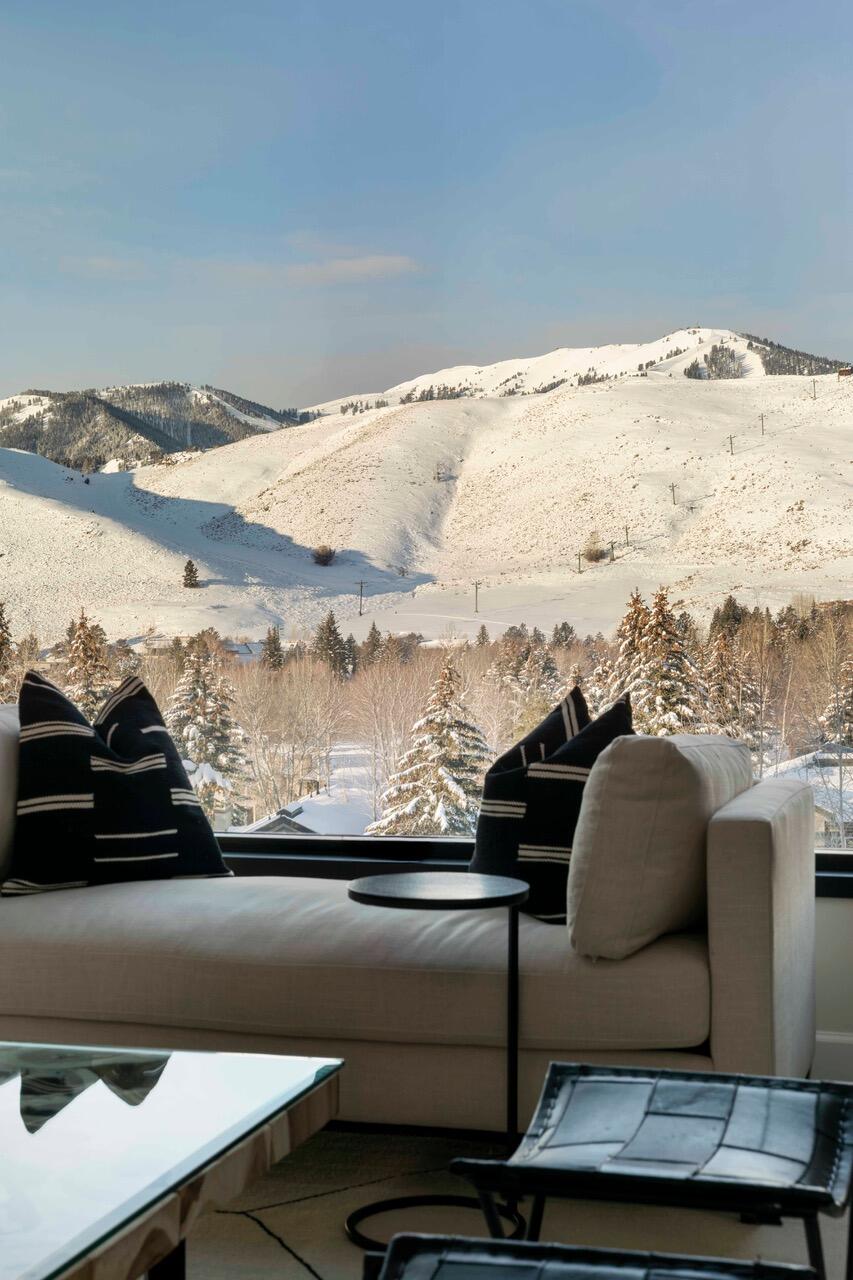 Dollar & Baldy Views