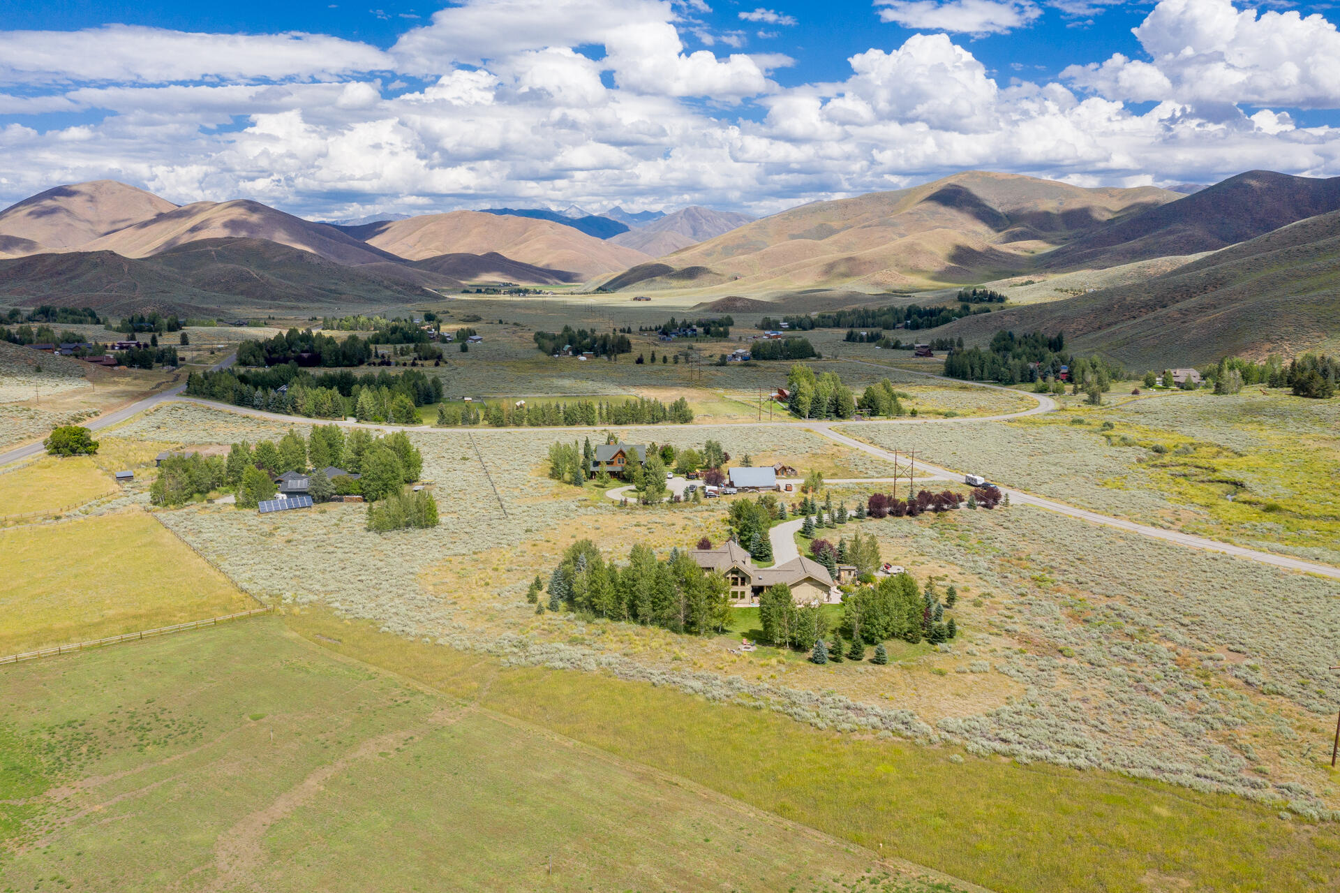 16 Willow Creek Lane