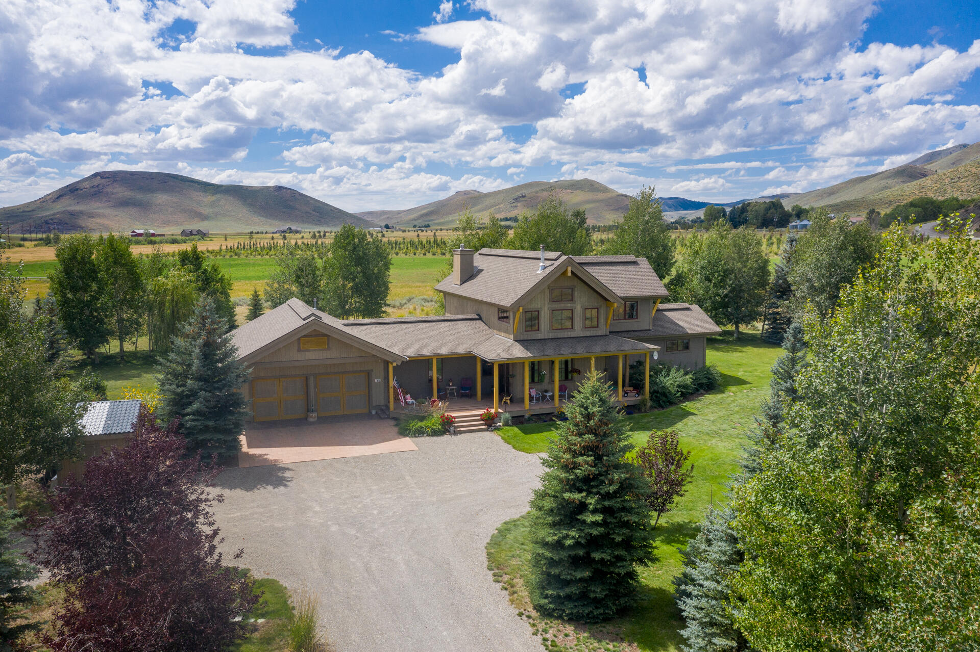 16 Willow Creek Lane