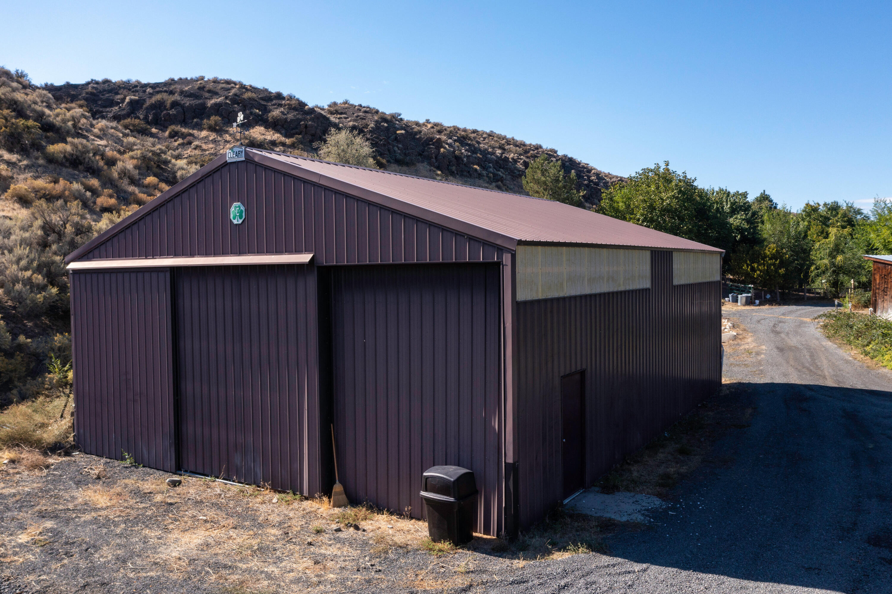 041_054_dji_0472_550