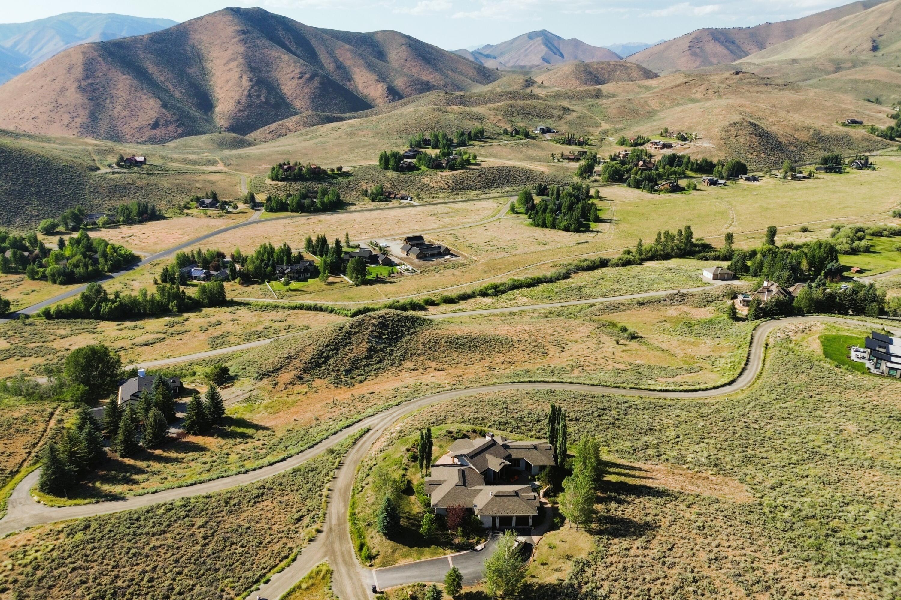 Blaine County, Idaho 83333, United States, 3 Bedrooms Bedrooms, ,4 BathroomsBathrooms,Commercial,Active,125417