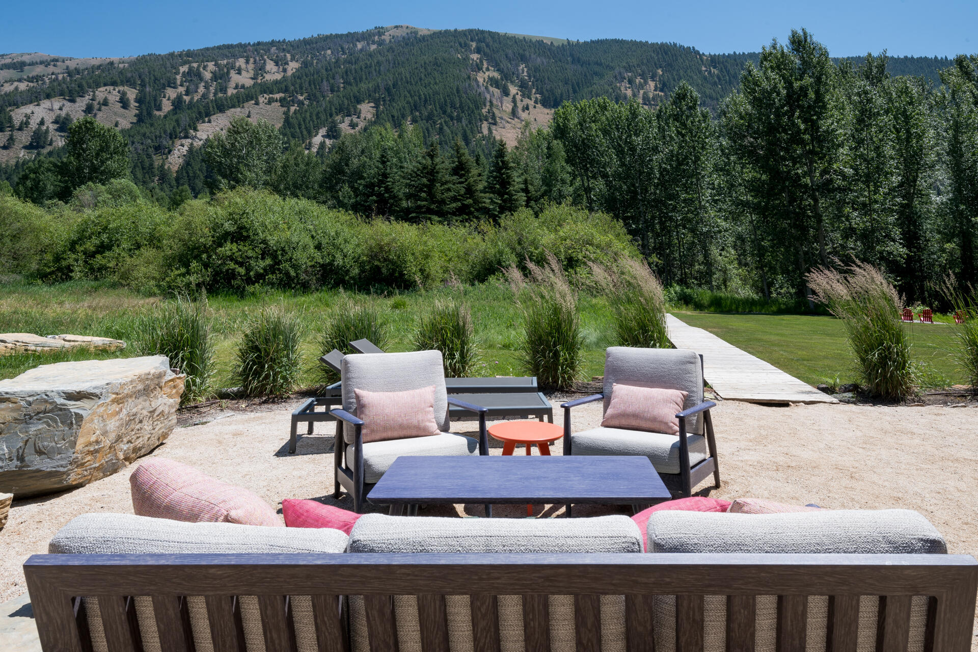 Blaine County, Idaho 83340, United States, 6 Bedrooms Bedrooms, ,5 BathroomsBathrooms,Residential,Pending,52288