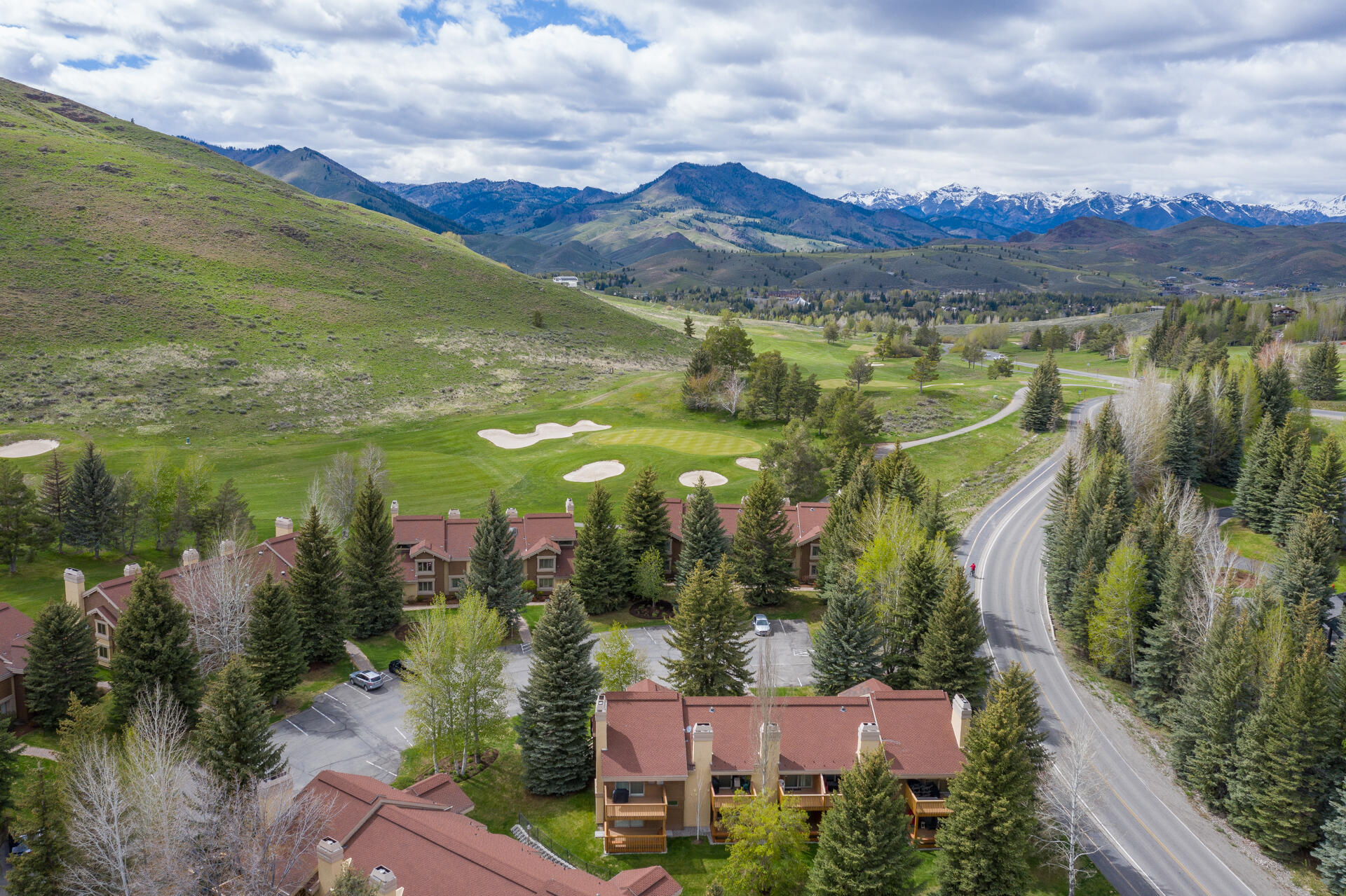 2733 Sunburst Condo Dr 33 Sun Valley, ID MLS 24331896 3 Bed, 3