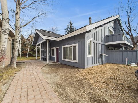 Photo of 216 PINEWOOD Lane #A3, Ketchum, ID 83340 (MLS # 25-333921)